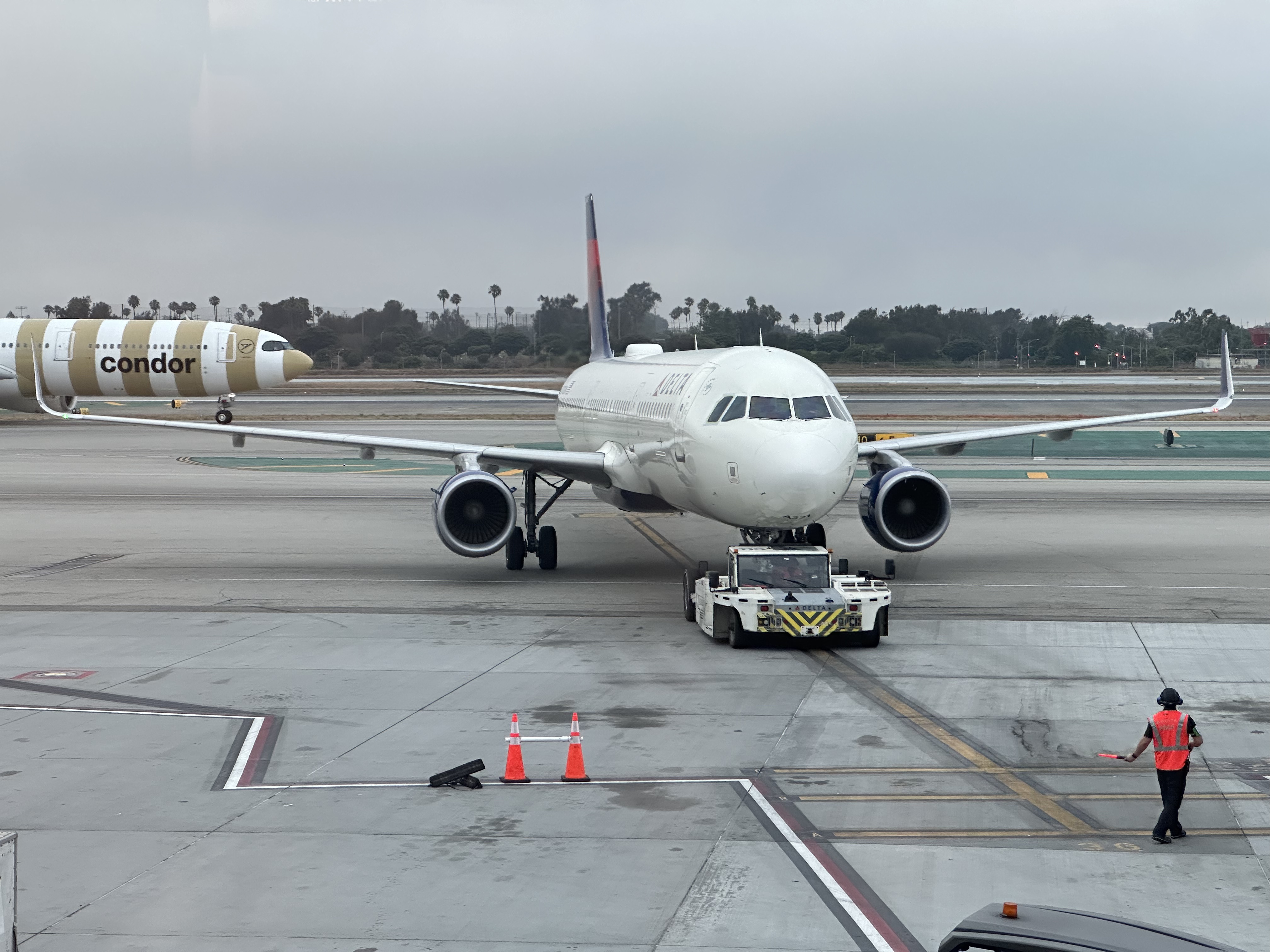 LAXʷ֮΢-DL2309(LAX-SLC)