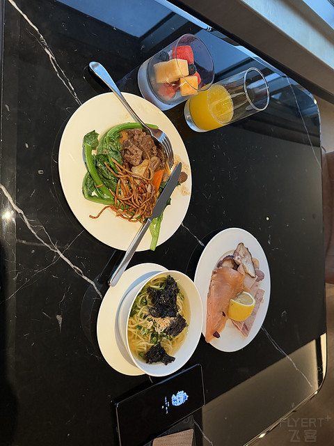 旧瓶新酒 - 北京东方君悦大酒店