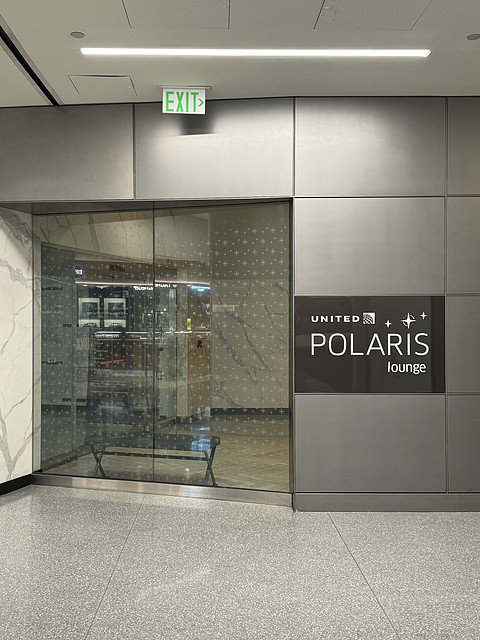 #抵达更多美好之地# 美联航UA Polaris商务舱及SFO&IAD&EWR三城休息室体验