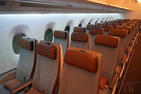 港台线“新兴势力”星宇航空A350经济舱飞行体验，香港国际HKG-台湾桃园TPE