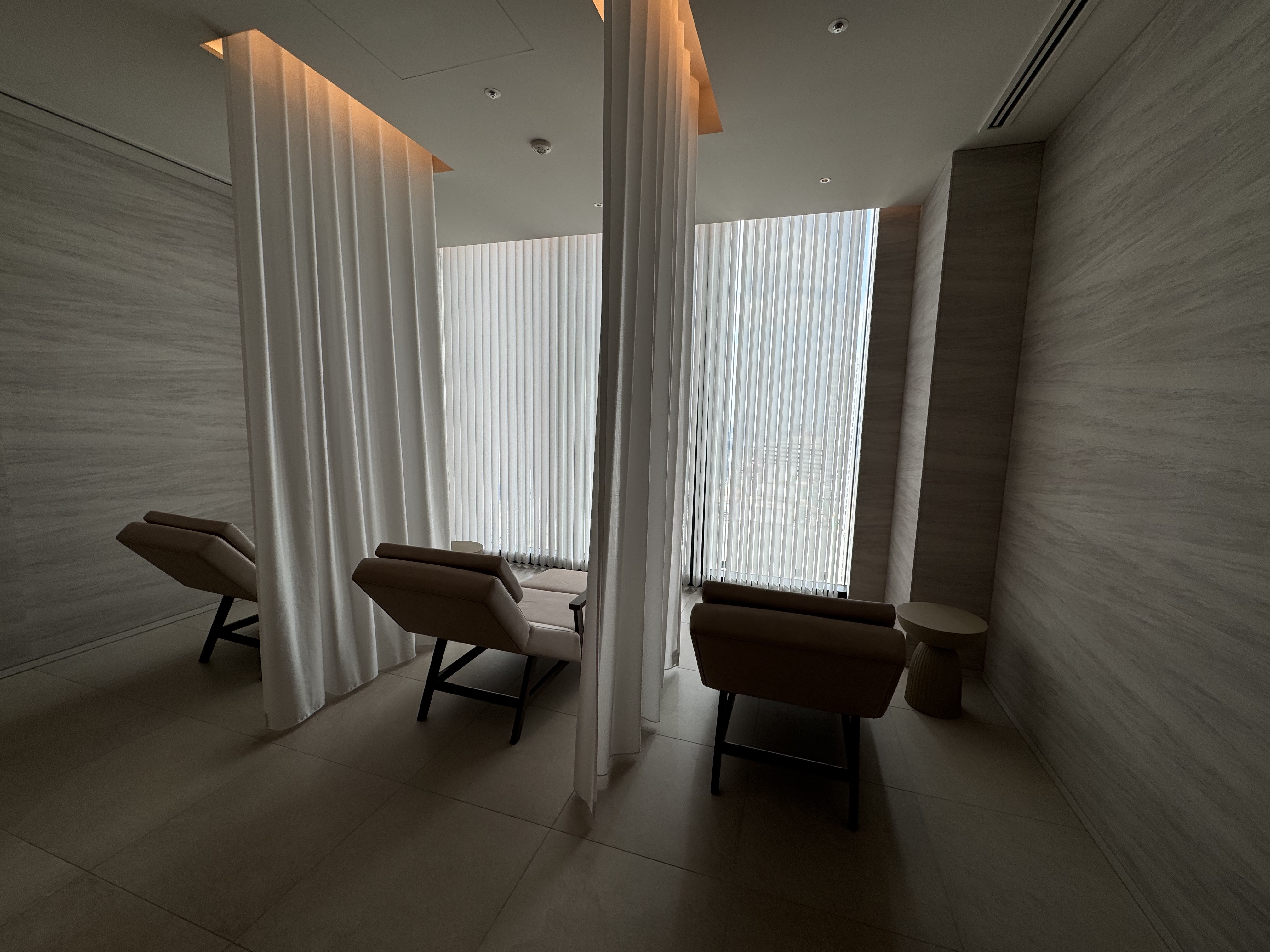 ̳׷The Osaka station hotelAutograph collection