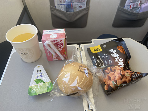 草原之鹰·天骄航空呼和-锡林-满洲里飞行报告 草原之鹰·天骄航空呼和-锡林-满洲里飞行报告