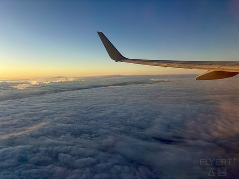 ̩ĺ SYD-MEL-HKG QF403 CX178 