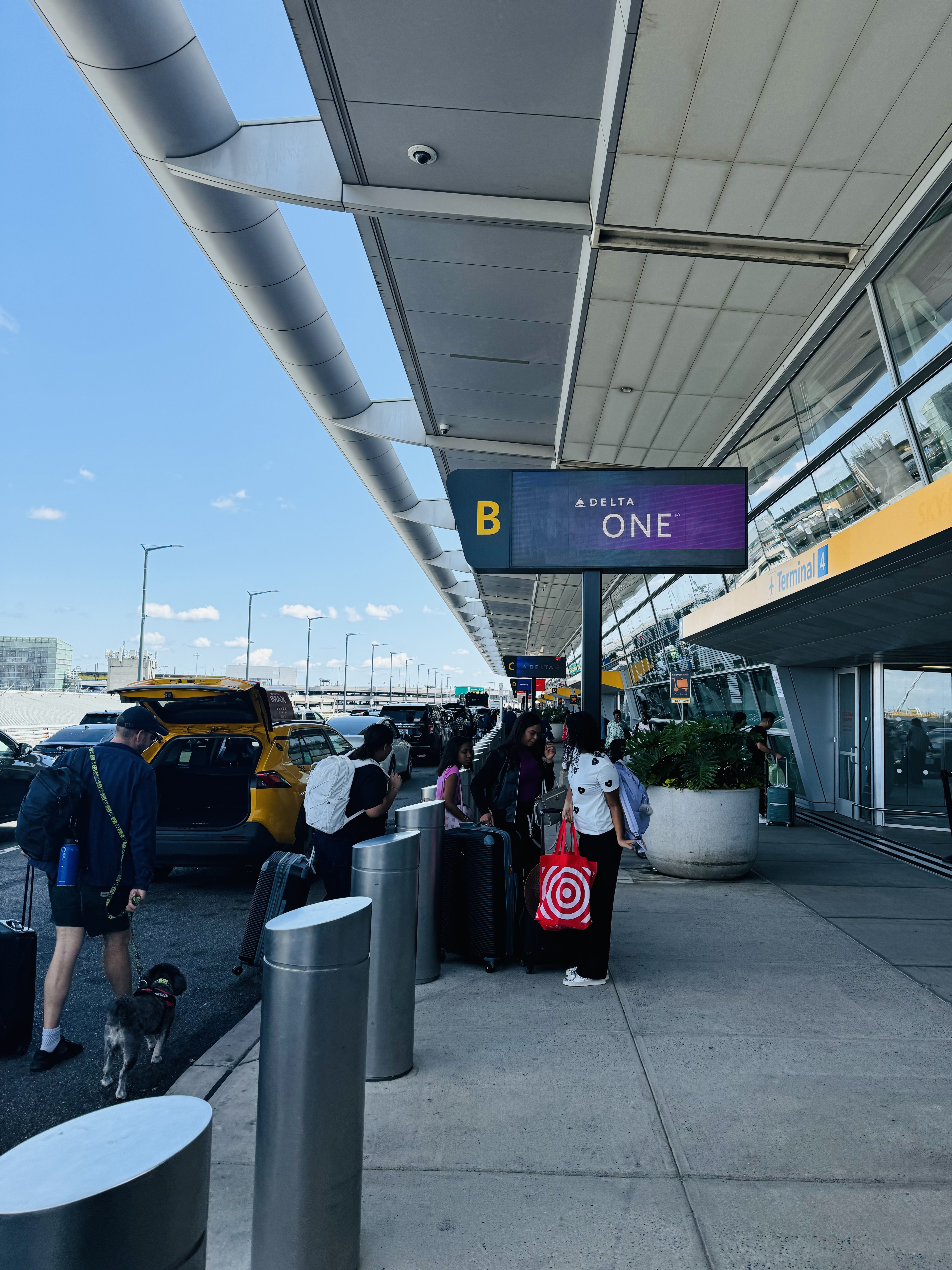 🇨🇱 -  - JFKSCL Delta One Suite