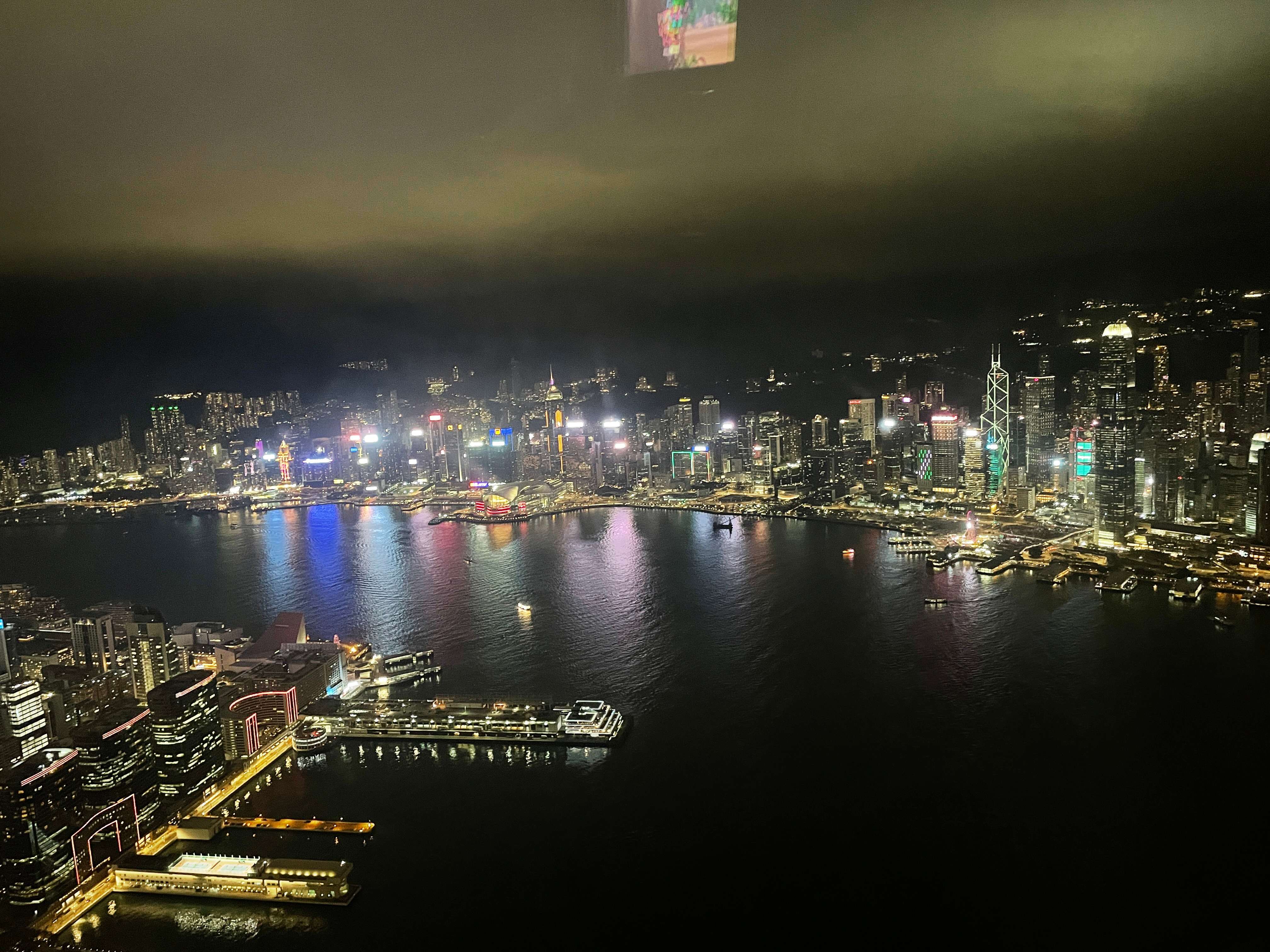 半价入住～香港丽思卡尔顿维港房