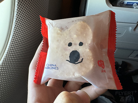 飞行日记 | 中华航空CI22 台北桃园TPE-SEA西雅图