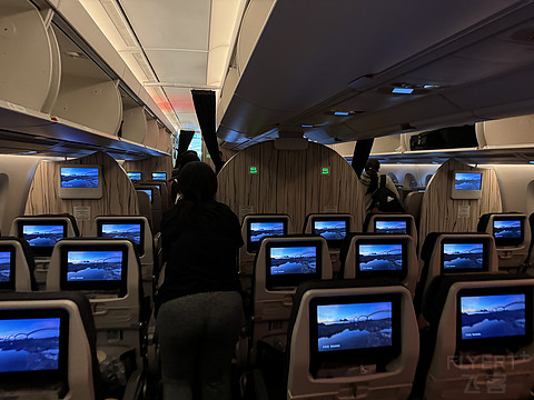 飞行日记 | 中华航空CI22 台北桃园TPE-SEA西雅图