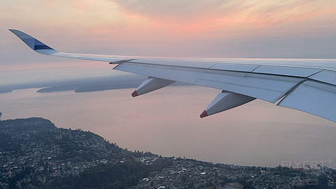 飞行日记 | 中华航空CI22 台北桃园TPE-SEA西雅图