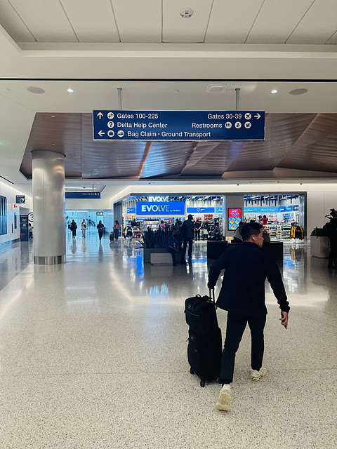 洛杉矶回纽约 - 美国达美航空 767-300商务舱 Delta One
