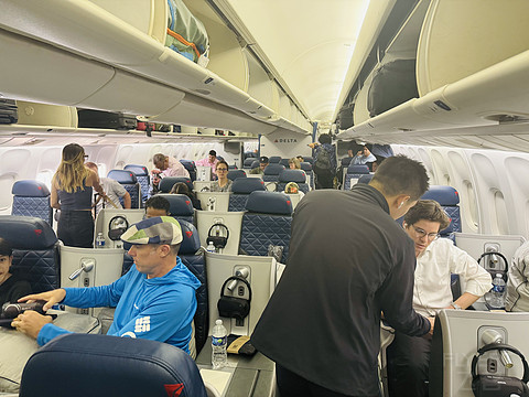 洛杉矶回纽约 - 美国达美航空 767-300商务舱 Delta One
