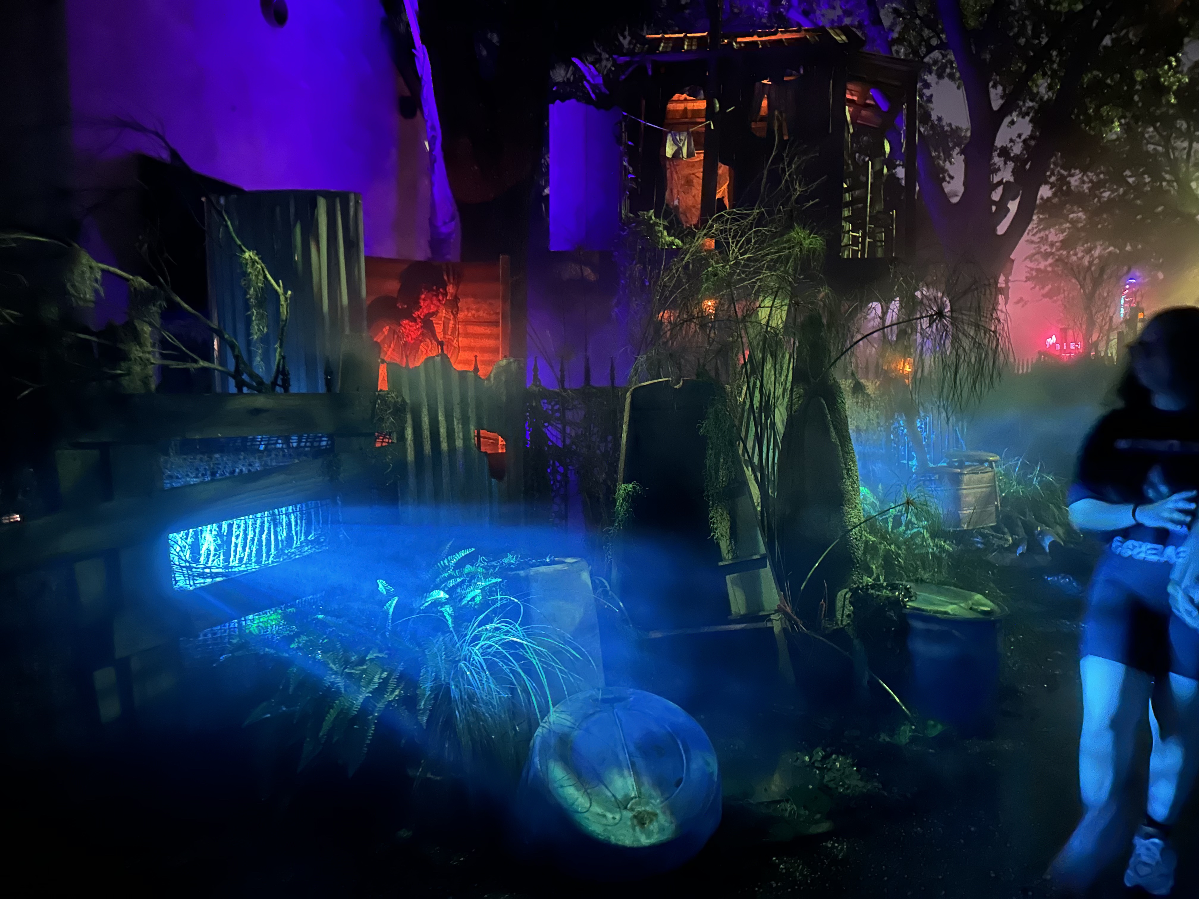 ໷Ӱ- Halloween Horror Nights-DL2694(LGA-MCO)