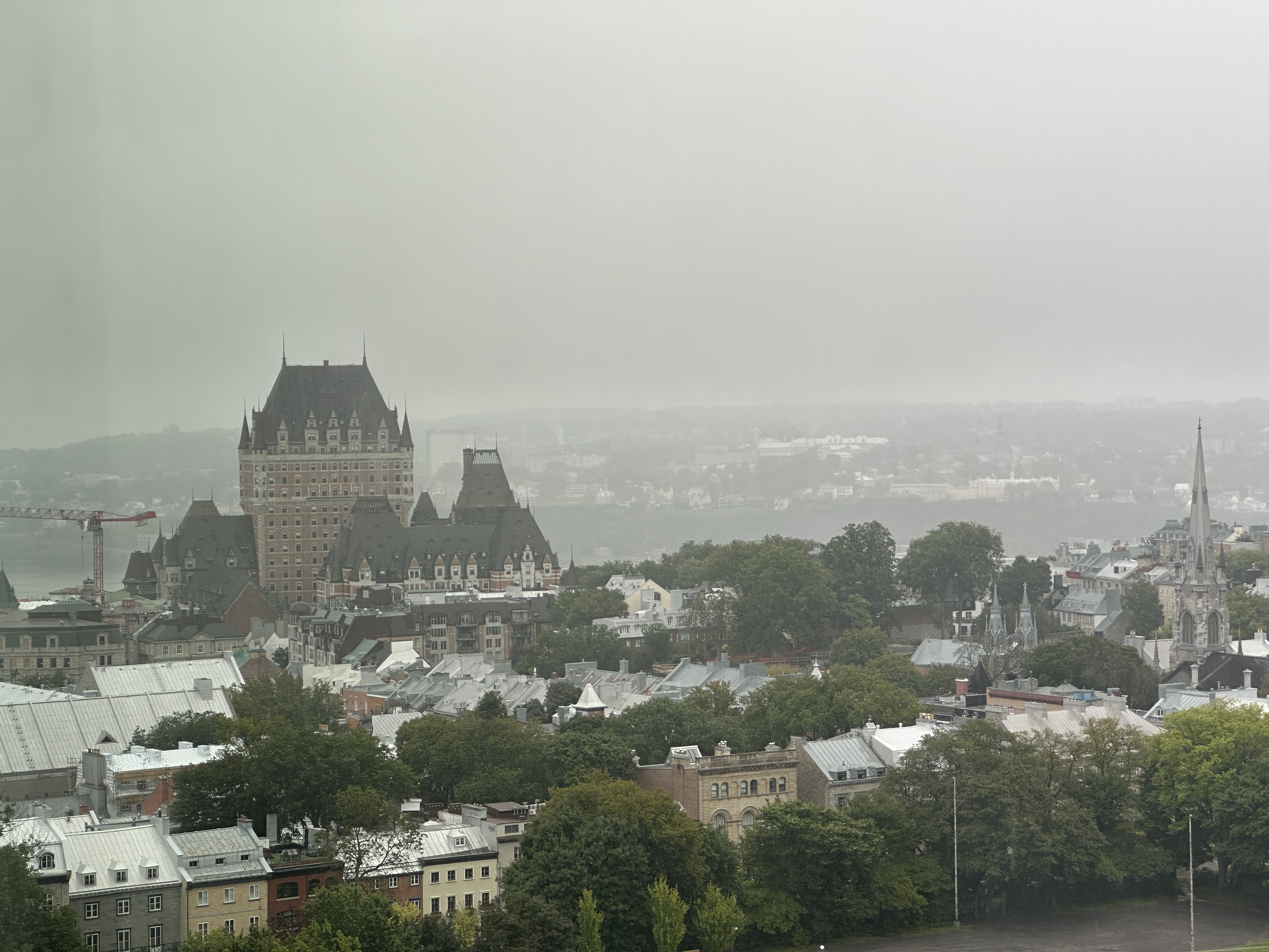 ⳥-ǡڶ: ˷ ͻحϣ Hilton Quebec