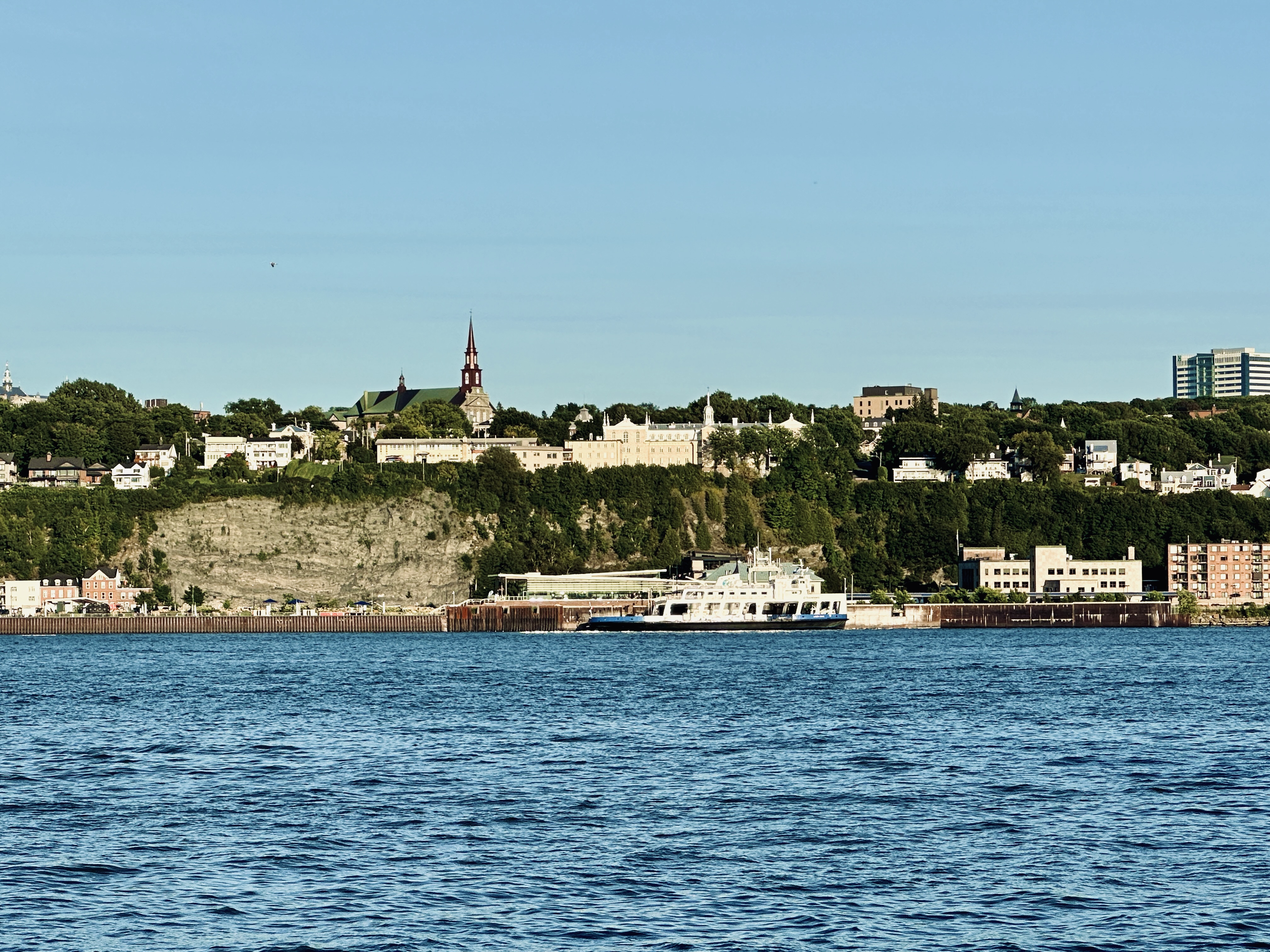 ⳥-ǡڶ: ˷ ͻحϣ Hilton Quebec