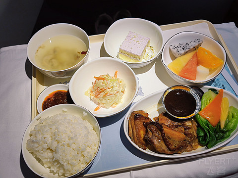 抽象行程｜ 深圳航空 ZH9106 北京-深圳 A321全平躺商务舱打卡