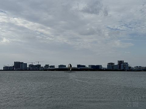 上海滴水湖万枫酒店豪华双床房体验