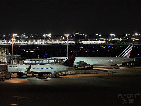 寒假回忆之东京之旅，香港快运航空0元机票（下）UO623东京羽田—香港A321经济舱飞行报告