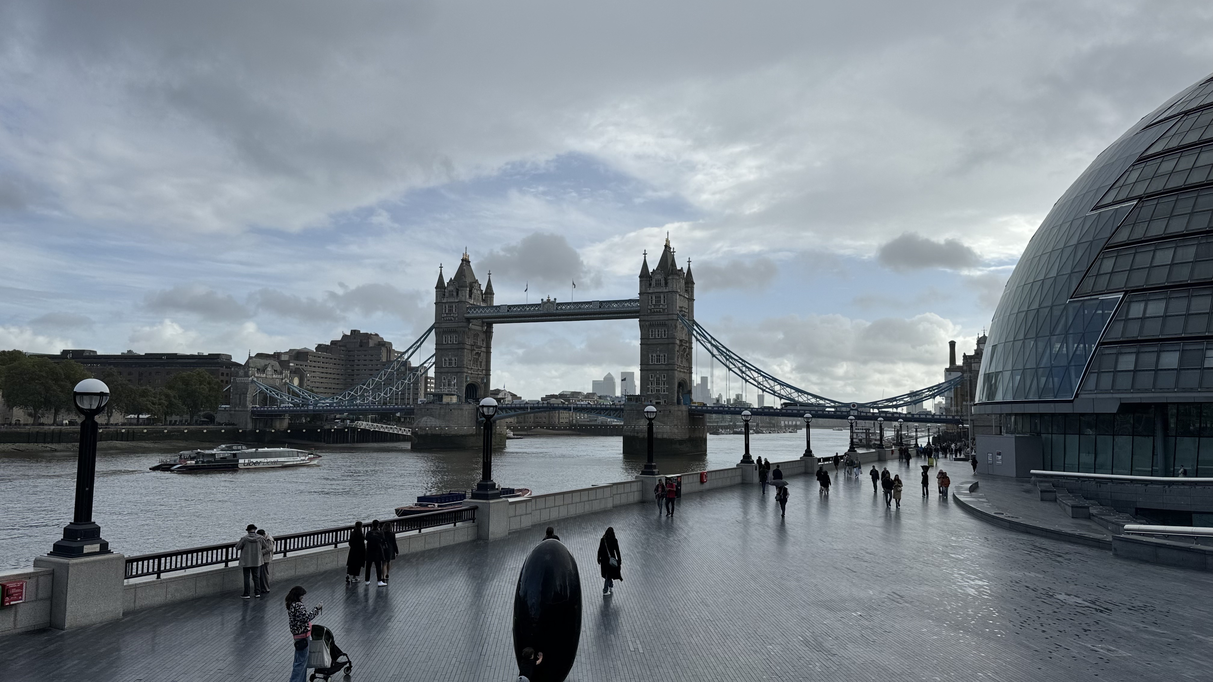 ոµľ䡿׶صϿɭŰ;ѡƵThe Dixon Tower Bridge London