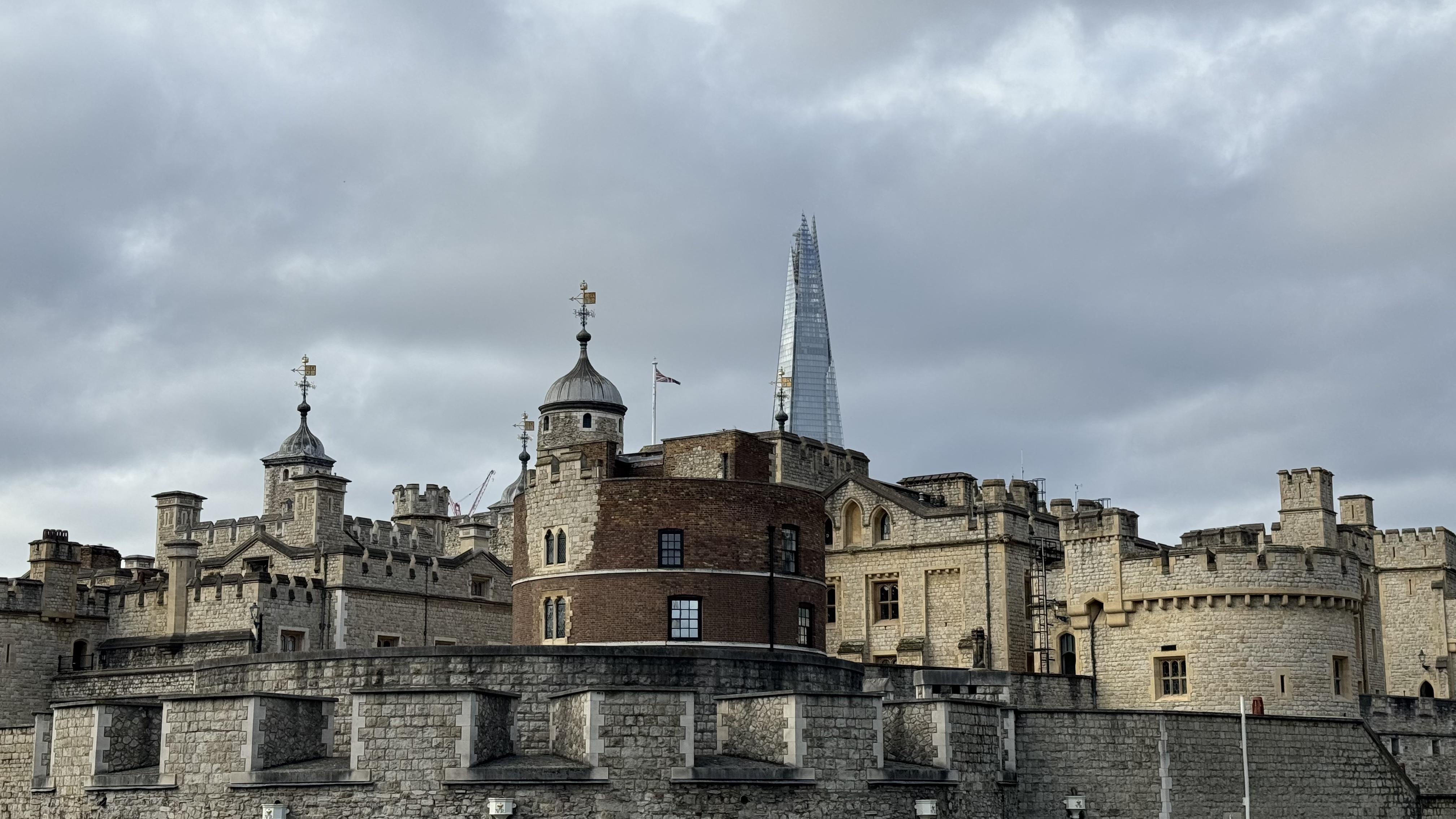 ոµľ䡿׶صϿɭŰ;ѡƵThe Dixon Tower Bridge London