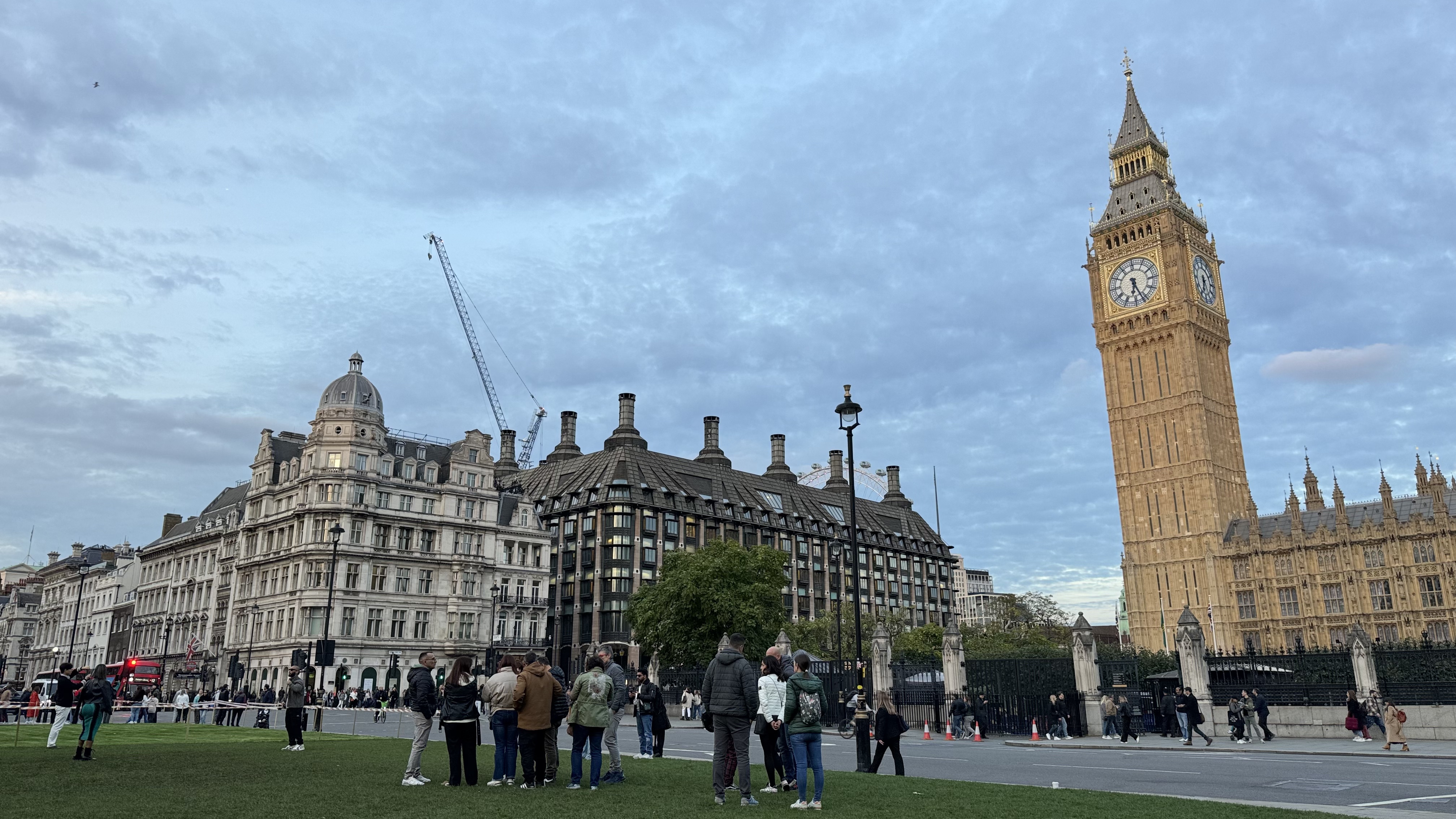 ոµľ䡿׶صϿɭŰ;ѡƵThe Dixon Tower Bridge London