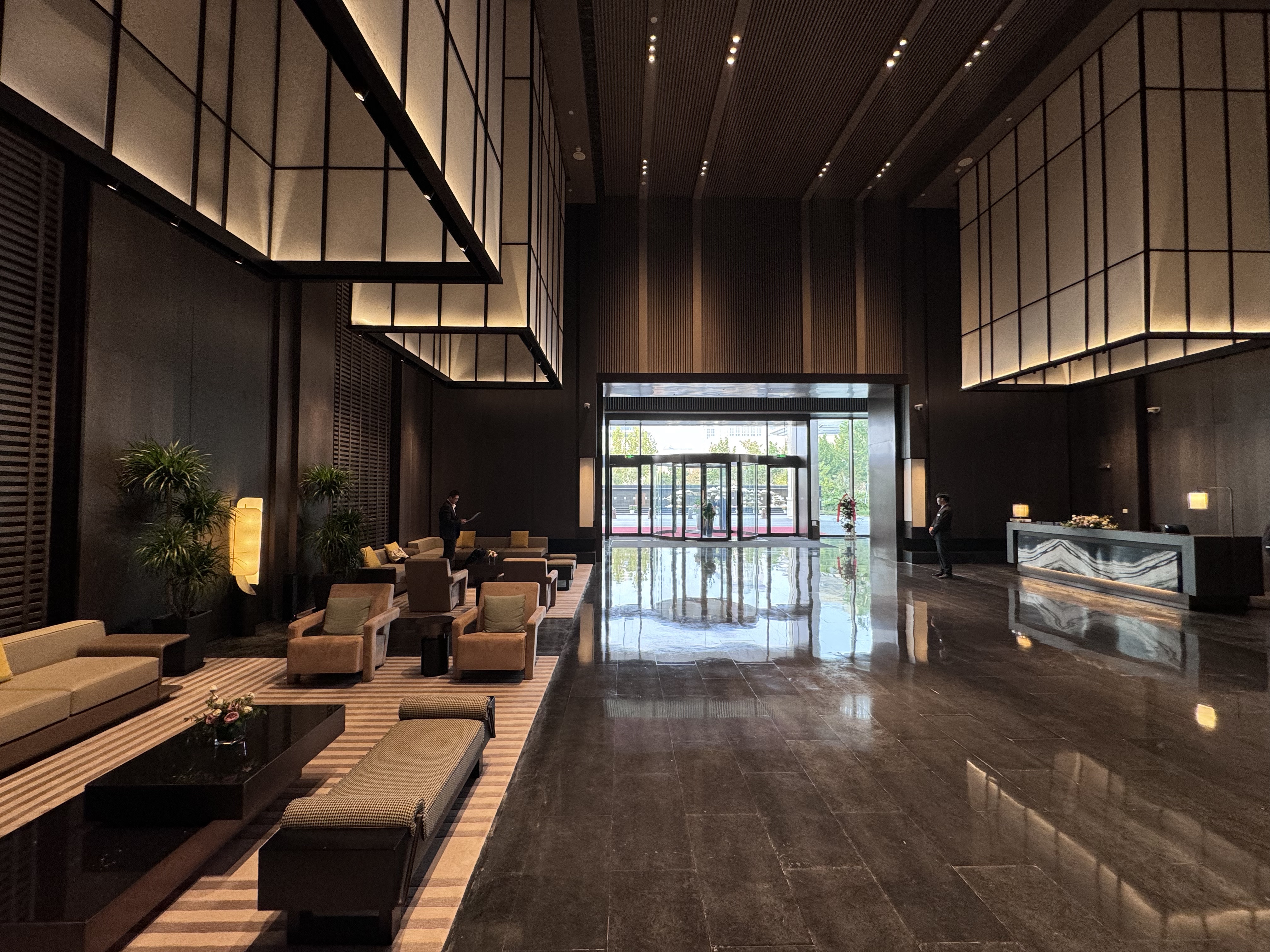 ׷DoubleTree By Hilton Kaifeng ϣ־Ƶ T2R߼˫ס