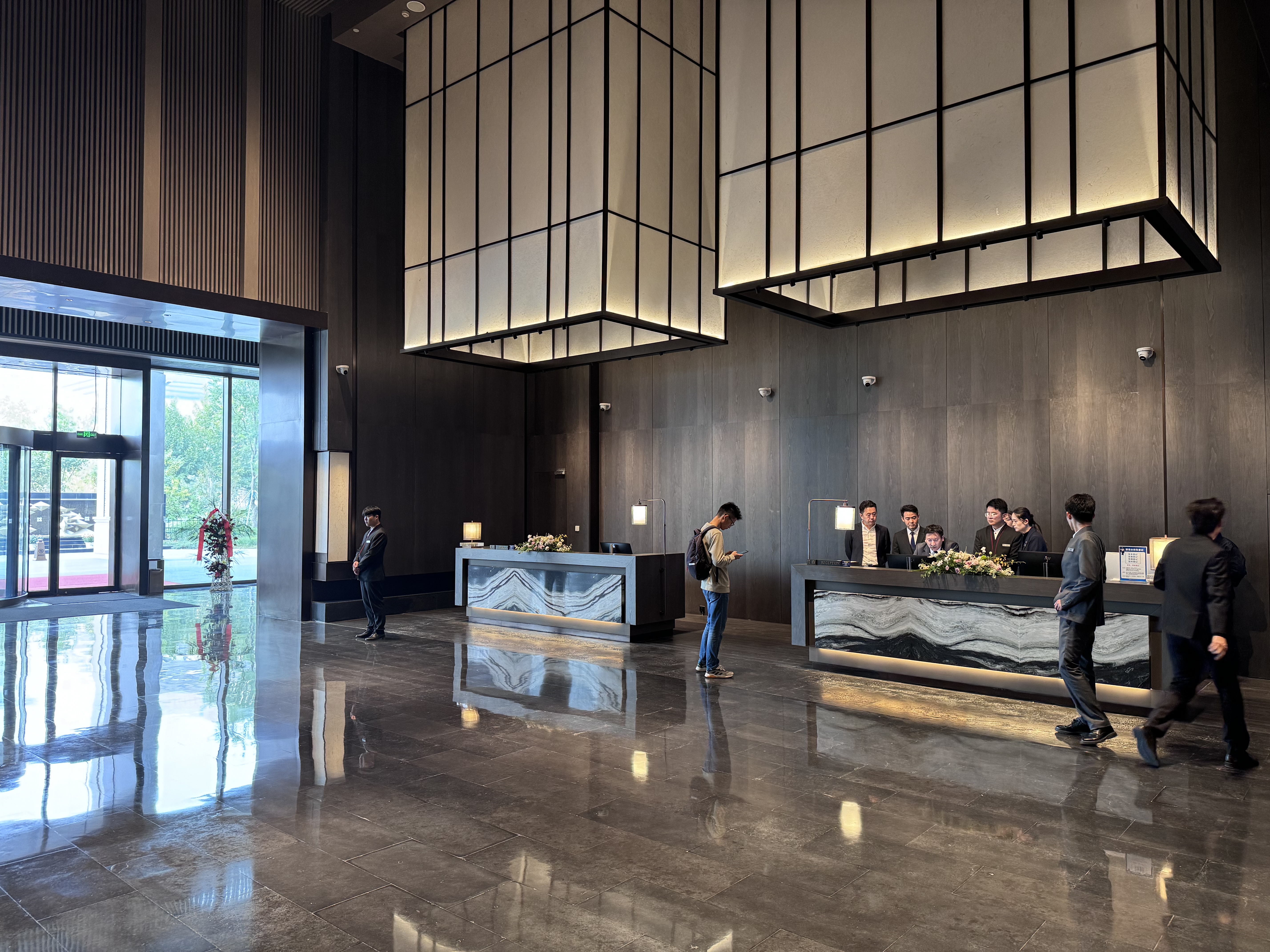 ׷DoubleTree By Hilton Kaifeng ϣ־Ƶ T2R߼˫ס