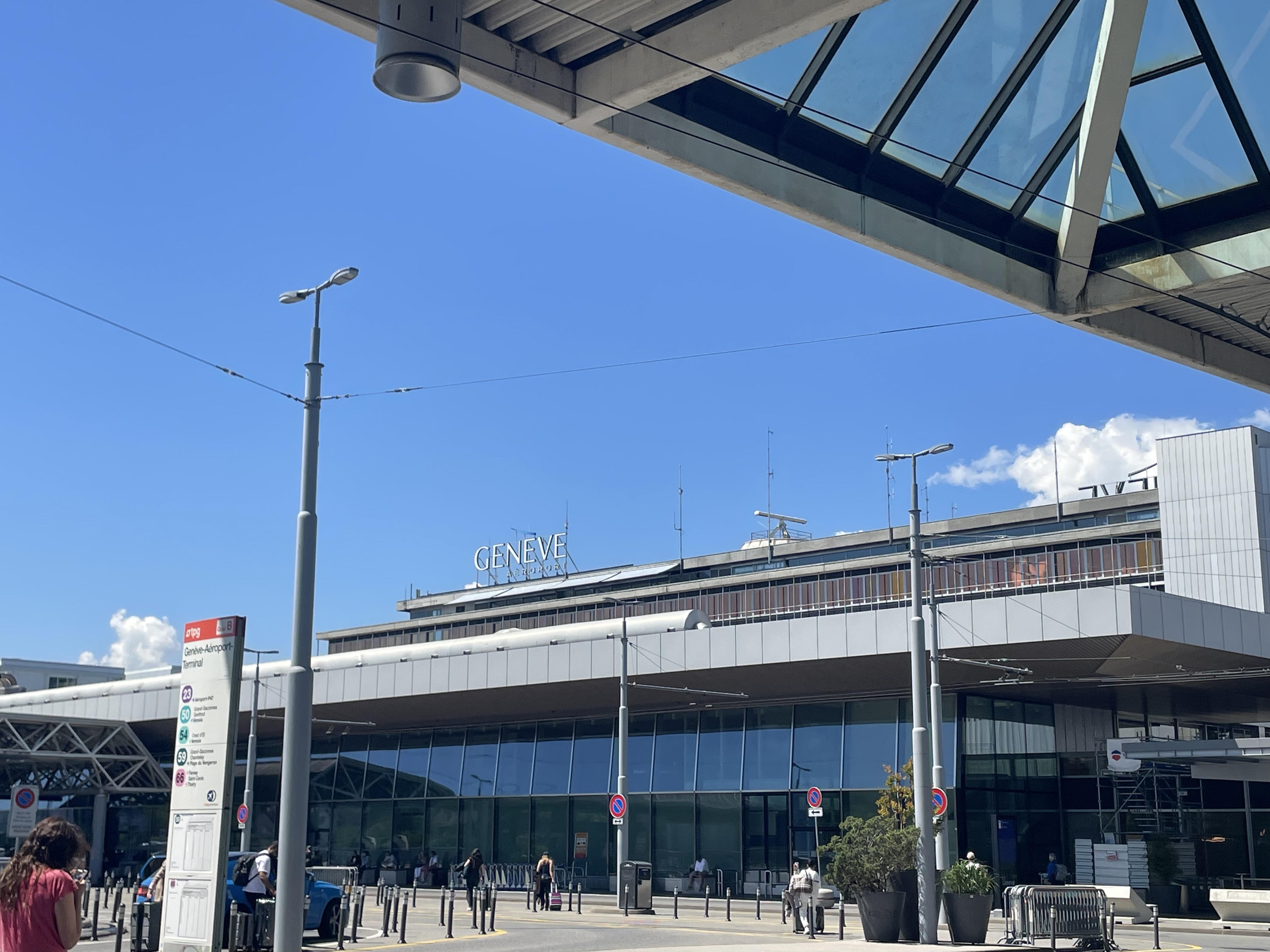 AF1443 GVA-CDG   -   Report