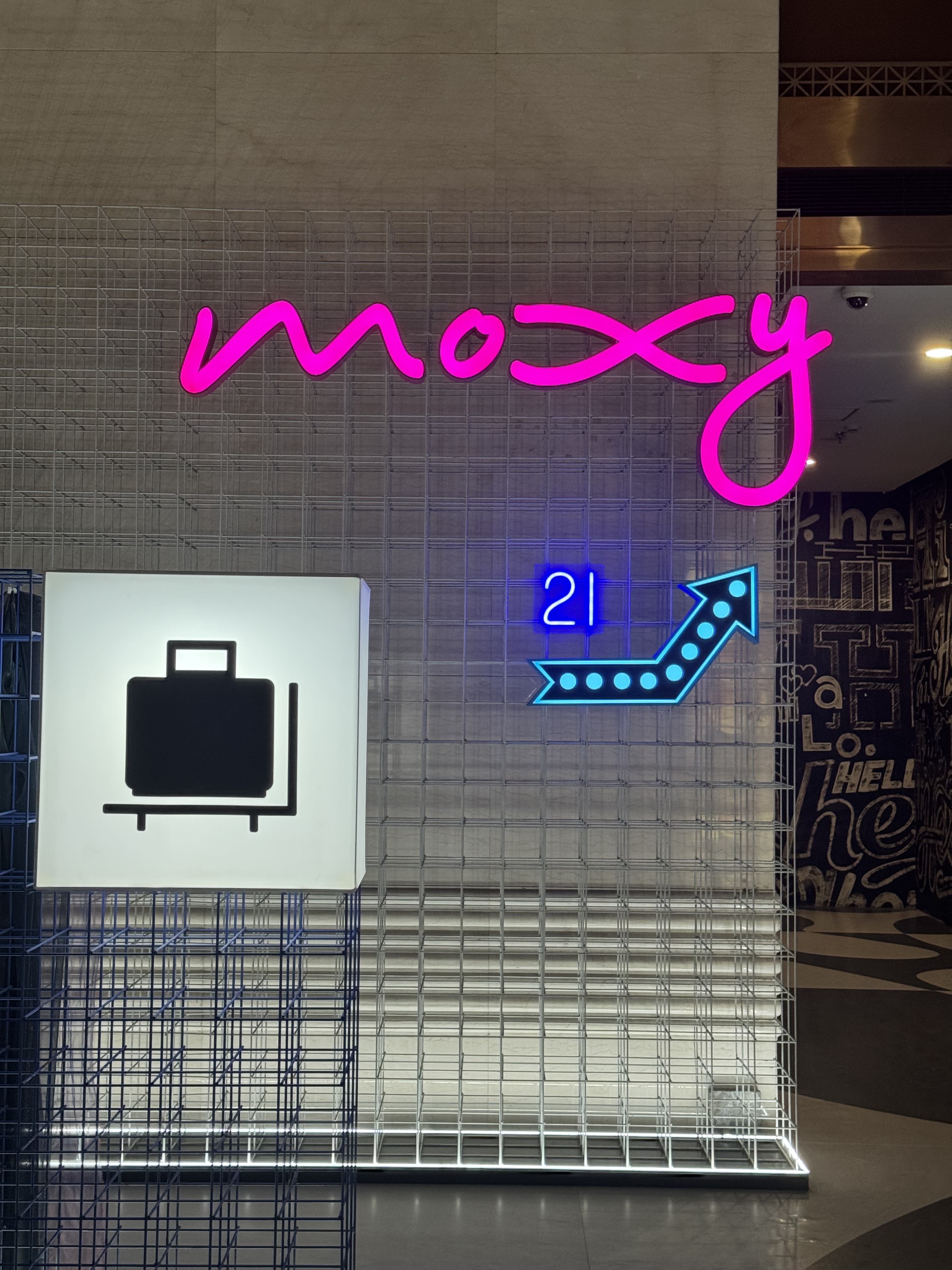 Moxy Shanghai Xuhui Ϻ  ǿѡ