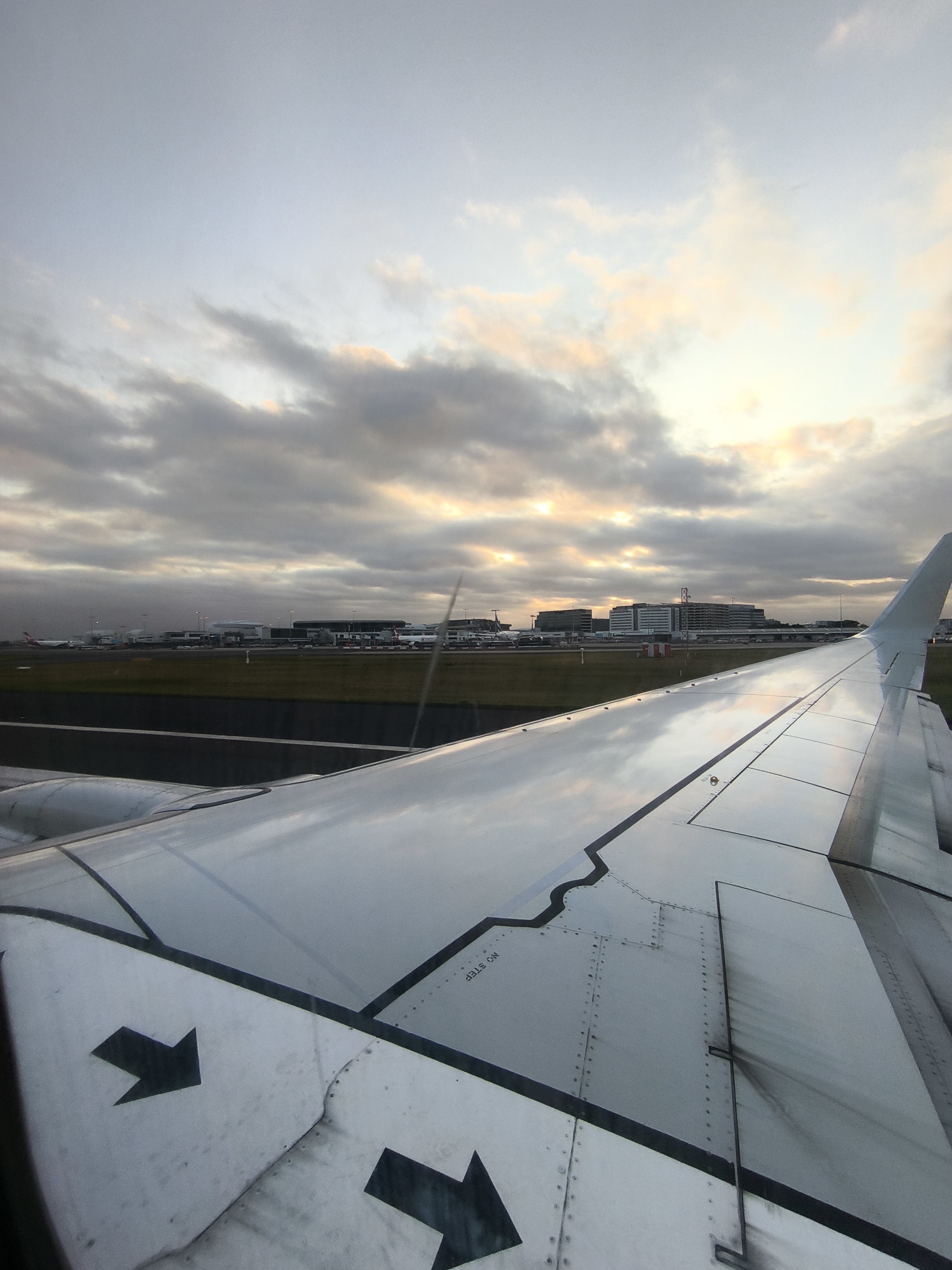 ĺĺ738Сʳ ޺Qantas QF479 SYD-MEL 737-800 ò