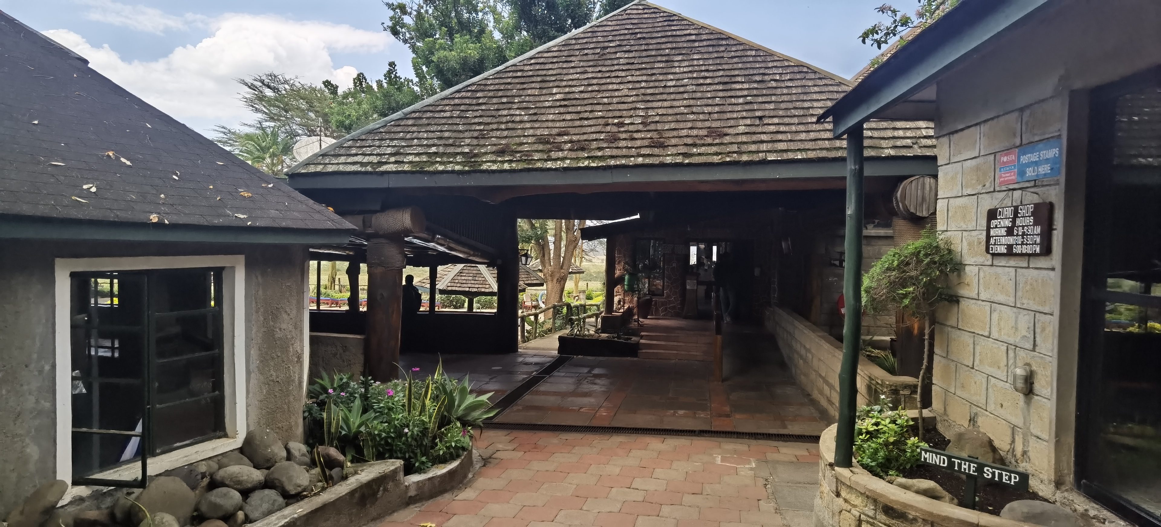 --Lake Nakuru Lodge