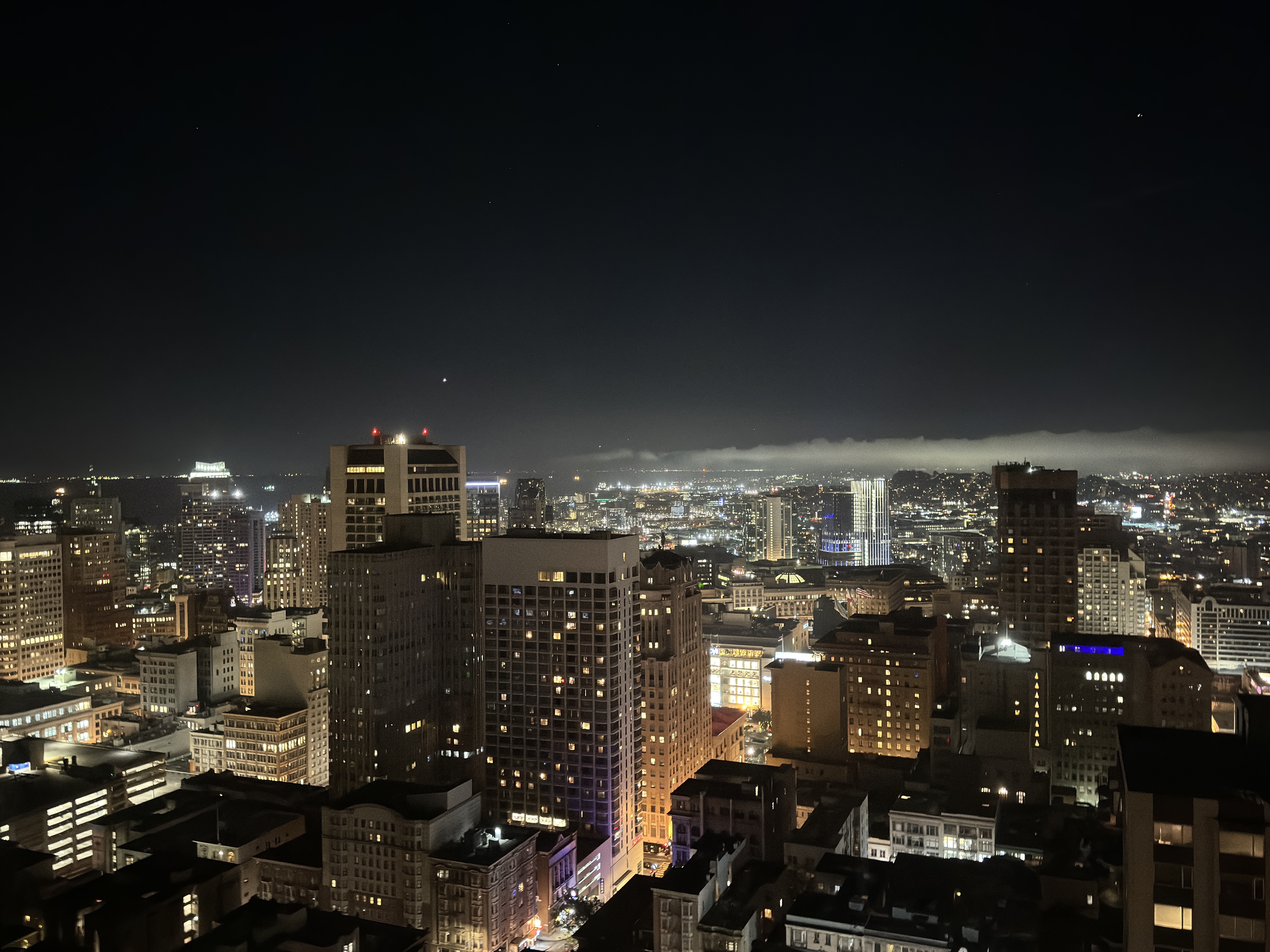 ɽɽ˻ս˹޼ InterContinental Mark Hopkins SF Penthouse Suite