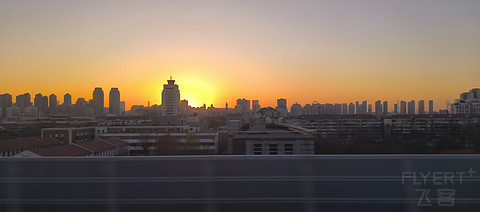111【享定制pro版夜宵 还是前一日熟悉乘务长带飞组合 】MU2484报告