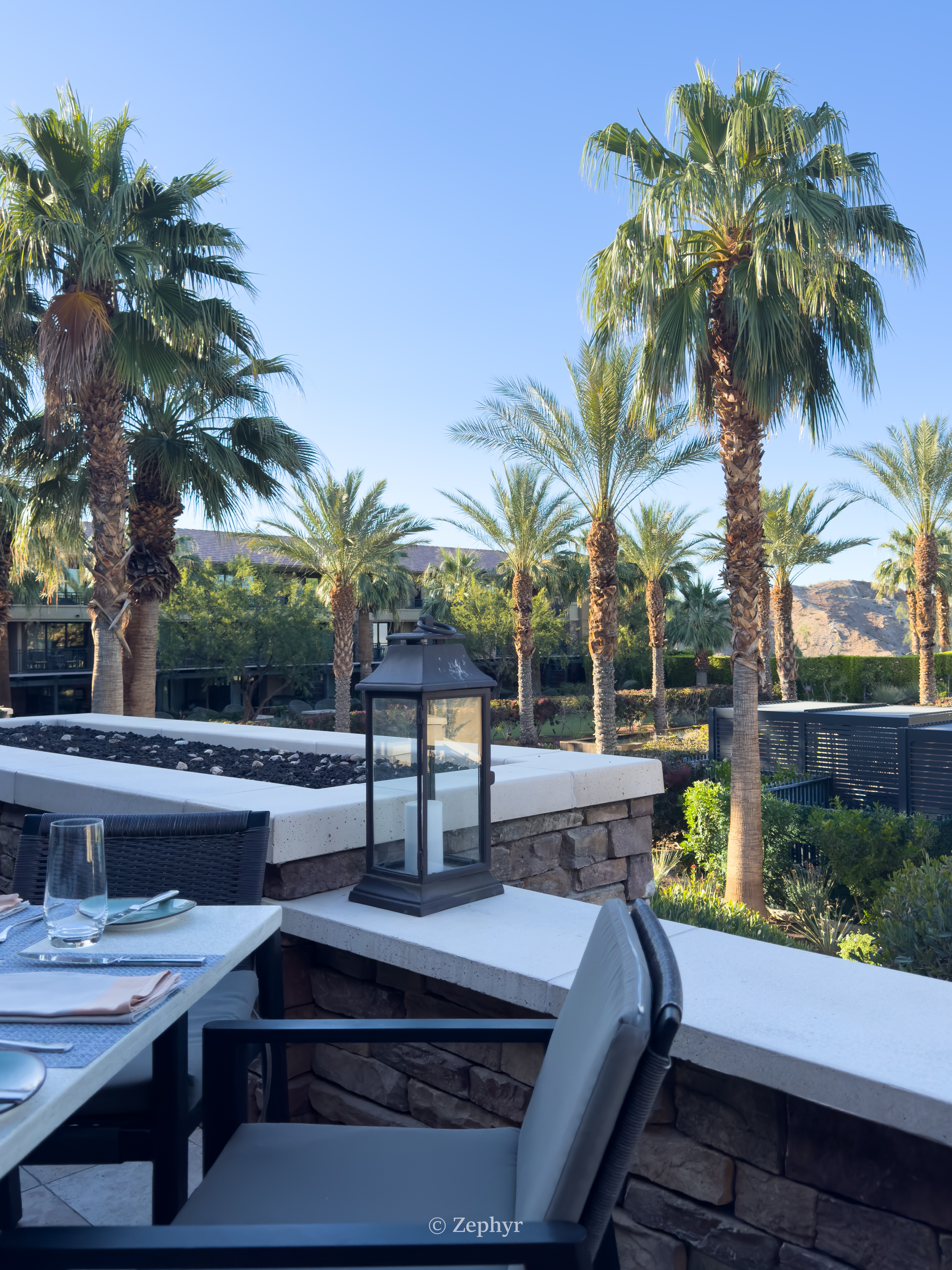 ȪӰ˼-ɳĮ֮ϵİɽȼThe Ritz-Carlton, Rancho Mirage