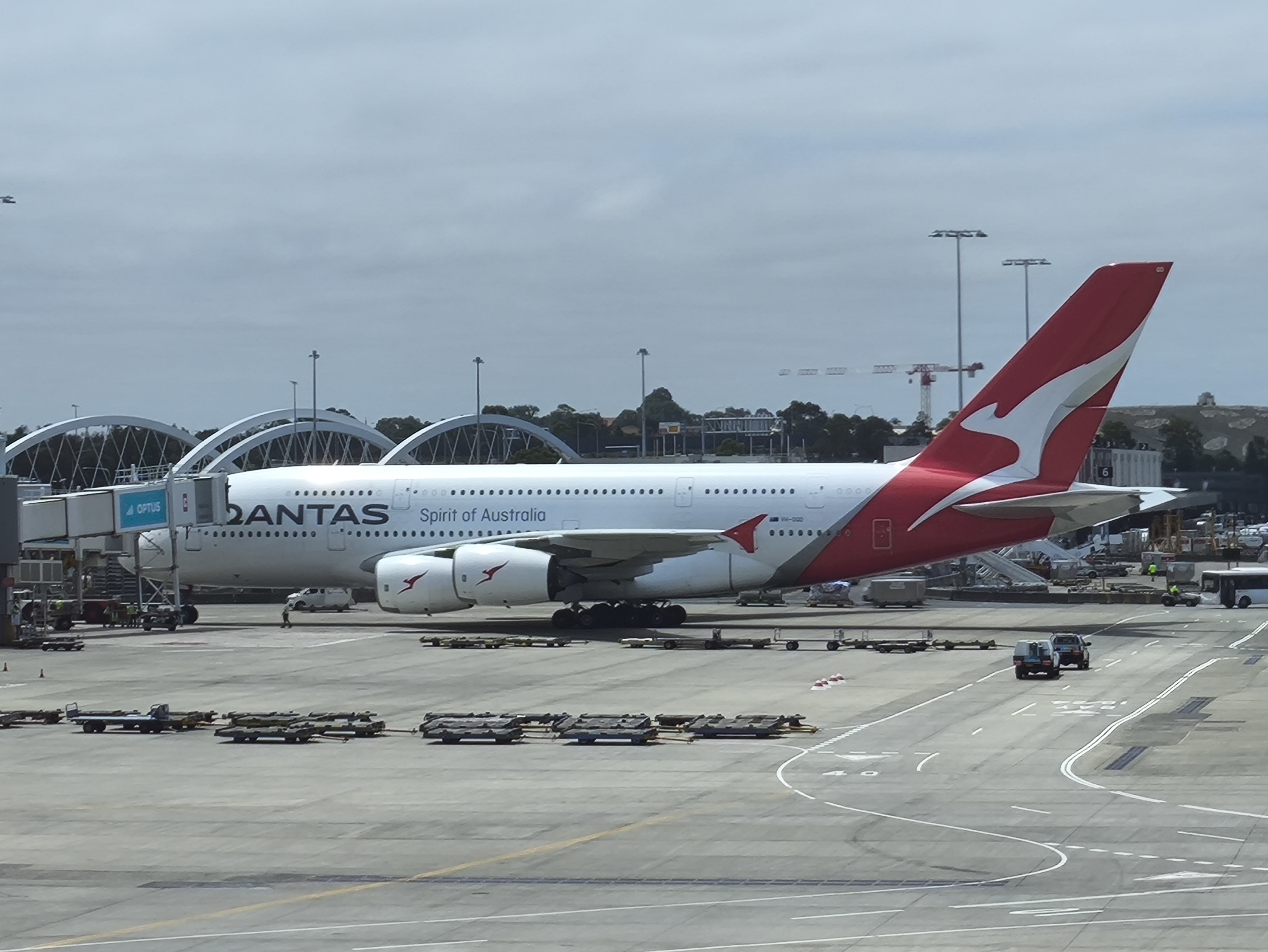 дβ䱦ߴ-޺ Qantas QF1 SYD-SIN տA380-800 ò