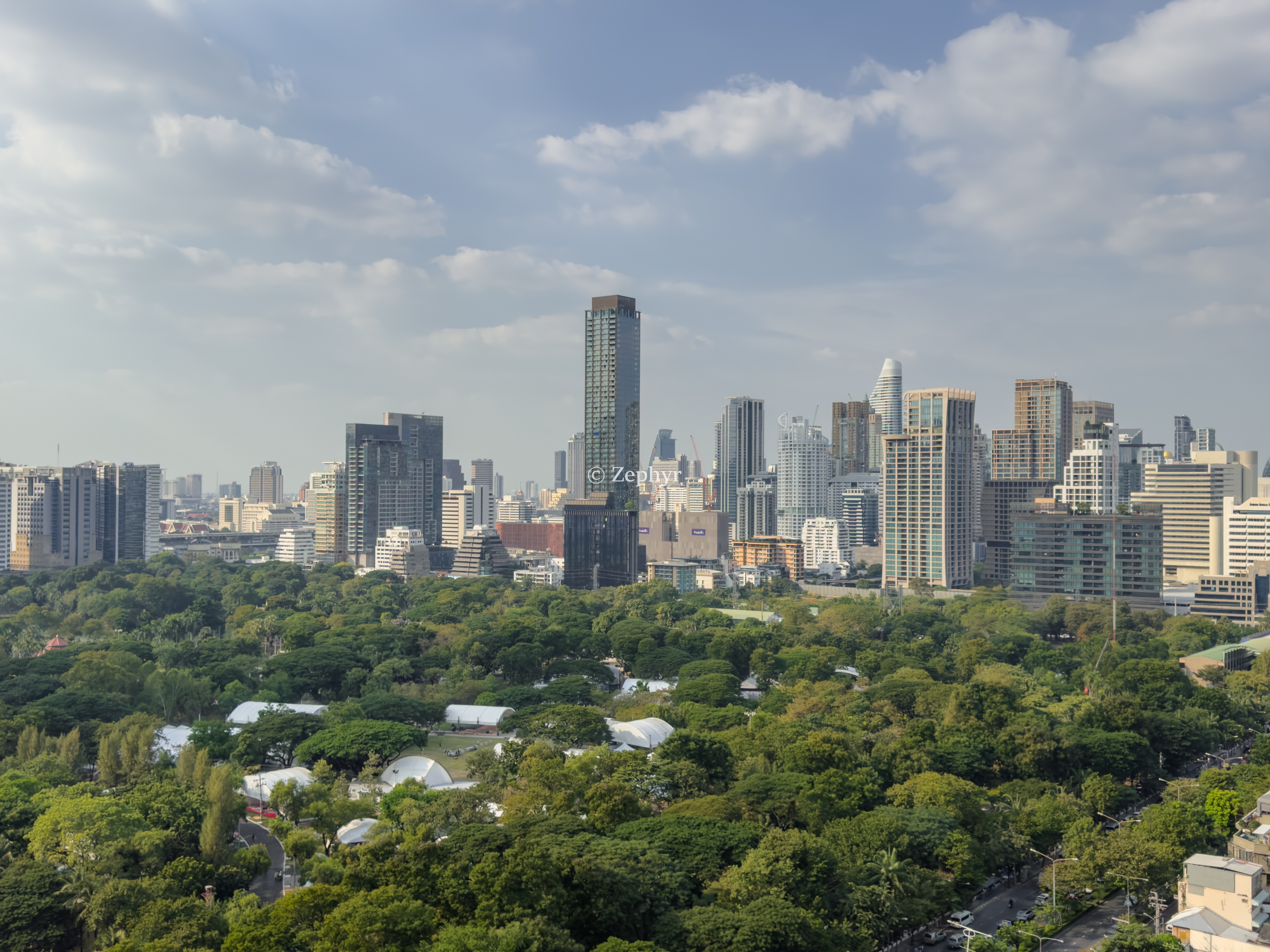 ҵ˼پƵ ֿͷȡ The Ritz-Carlton, Bangkok