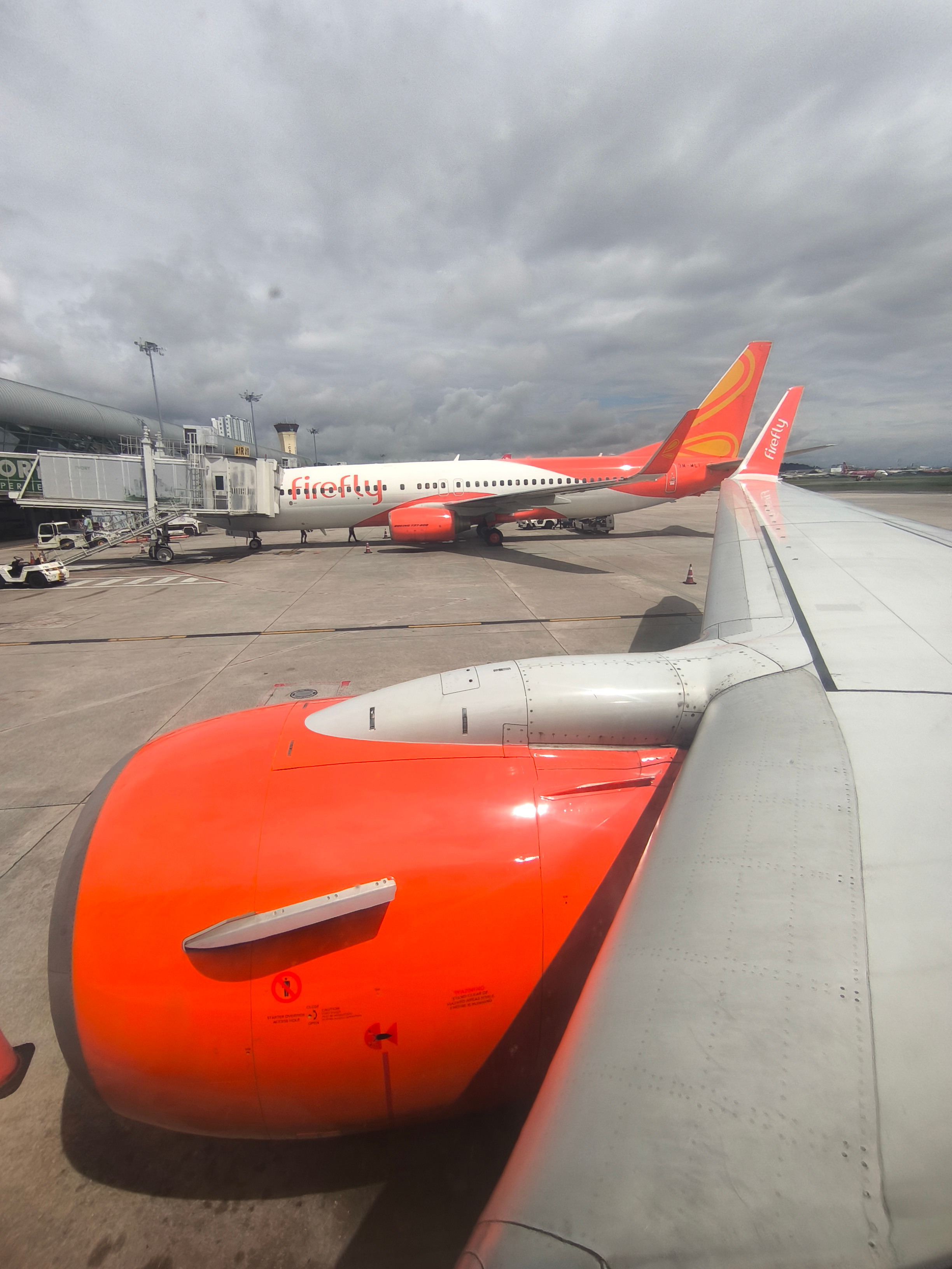 ;ߣ¡ʻ-ө Firefly FY2871 PEN-SZB 737-800