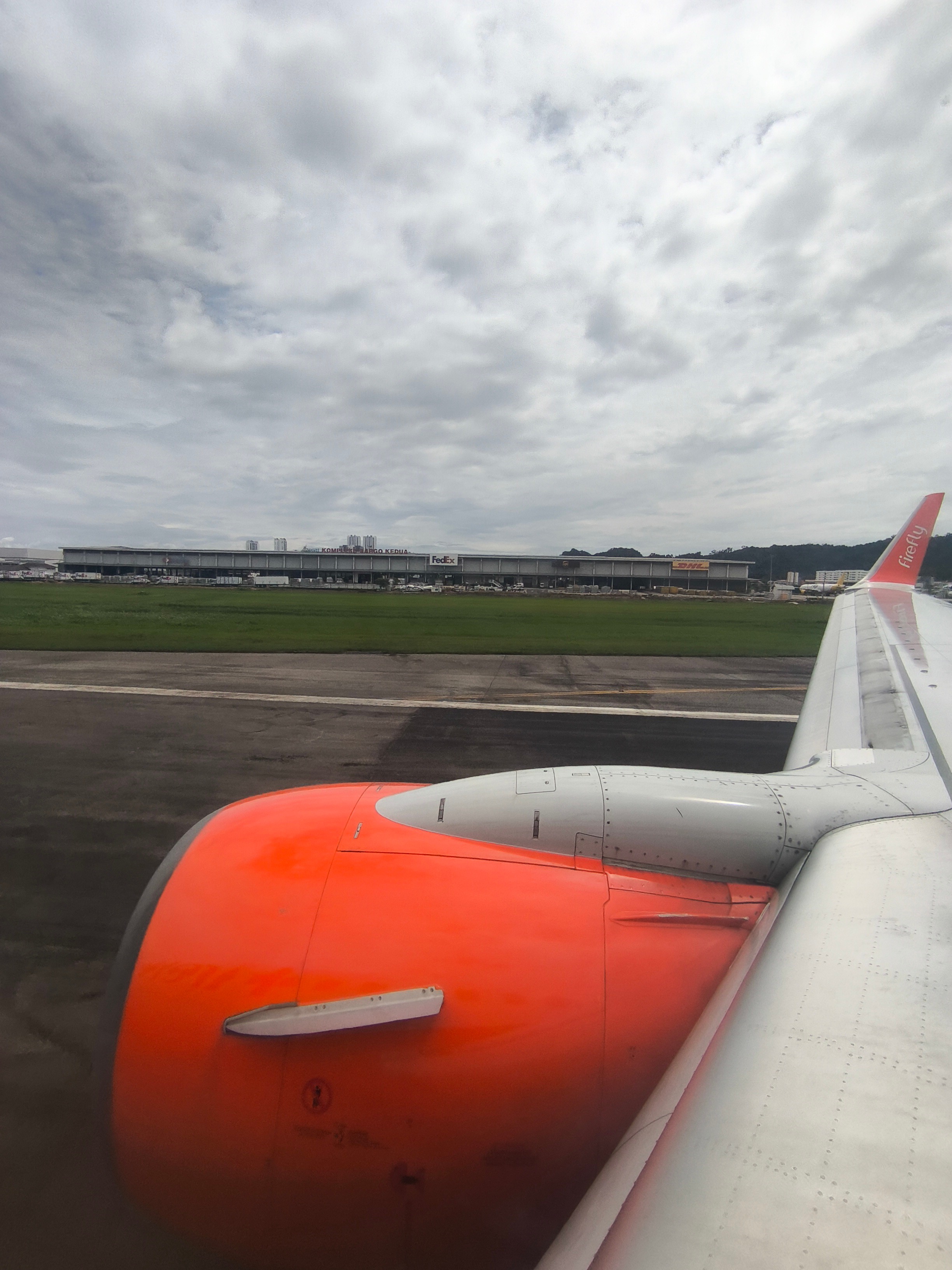 ;ߣ¡ʻ-ө Firefly FY2871 PEN-SZB 737-800
