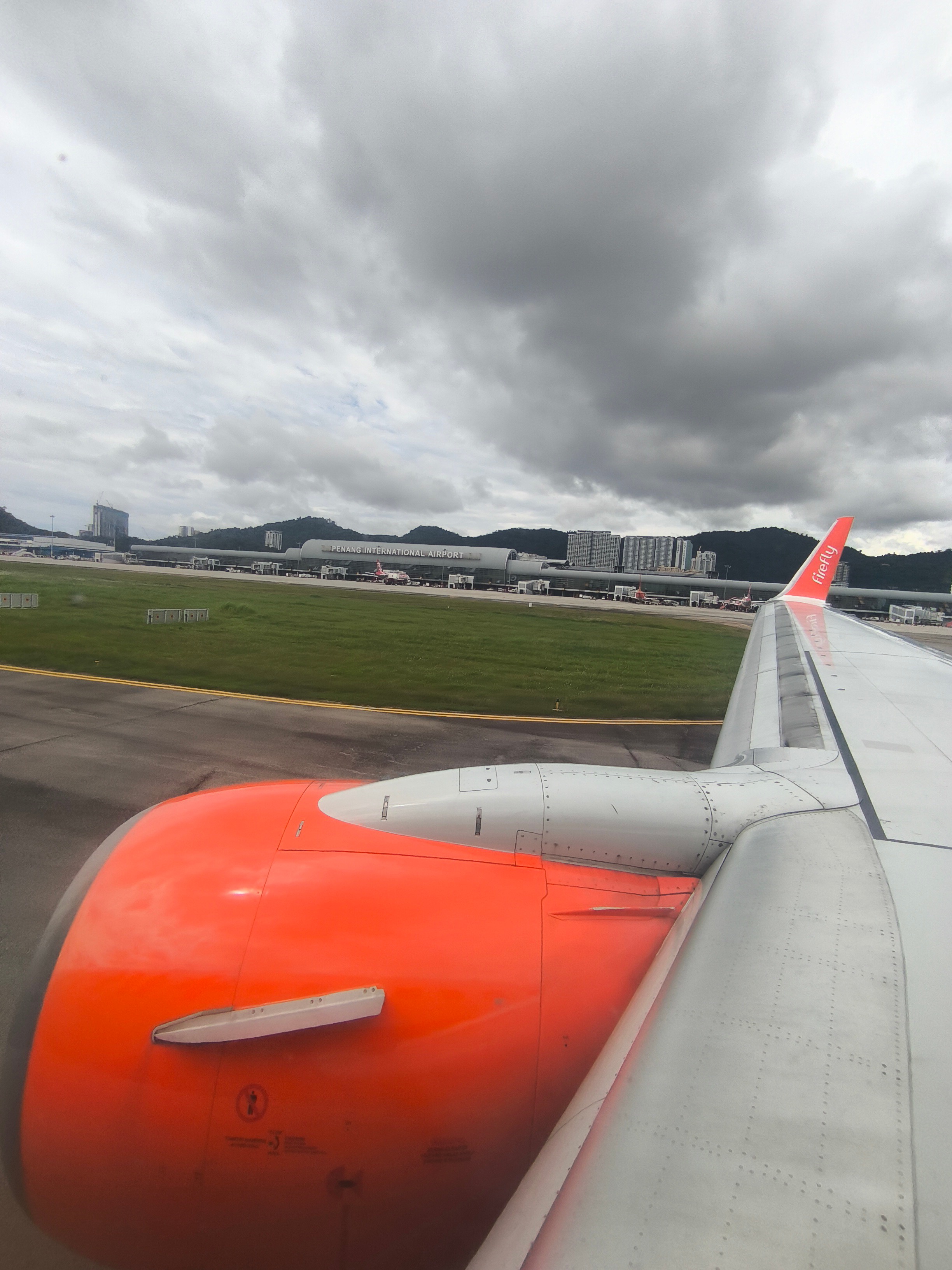 ;ߣ¡ʻ-ө Firefly FY2871 PEN-SZB 737-800