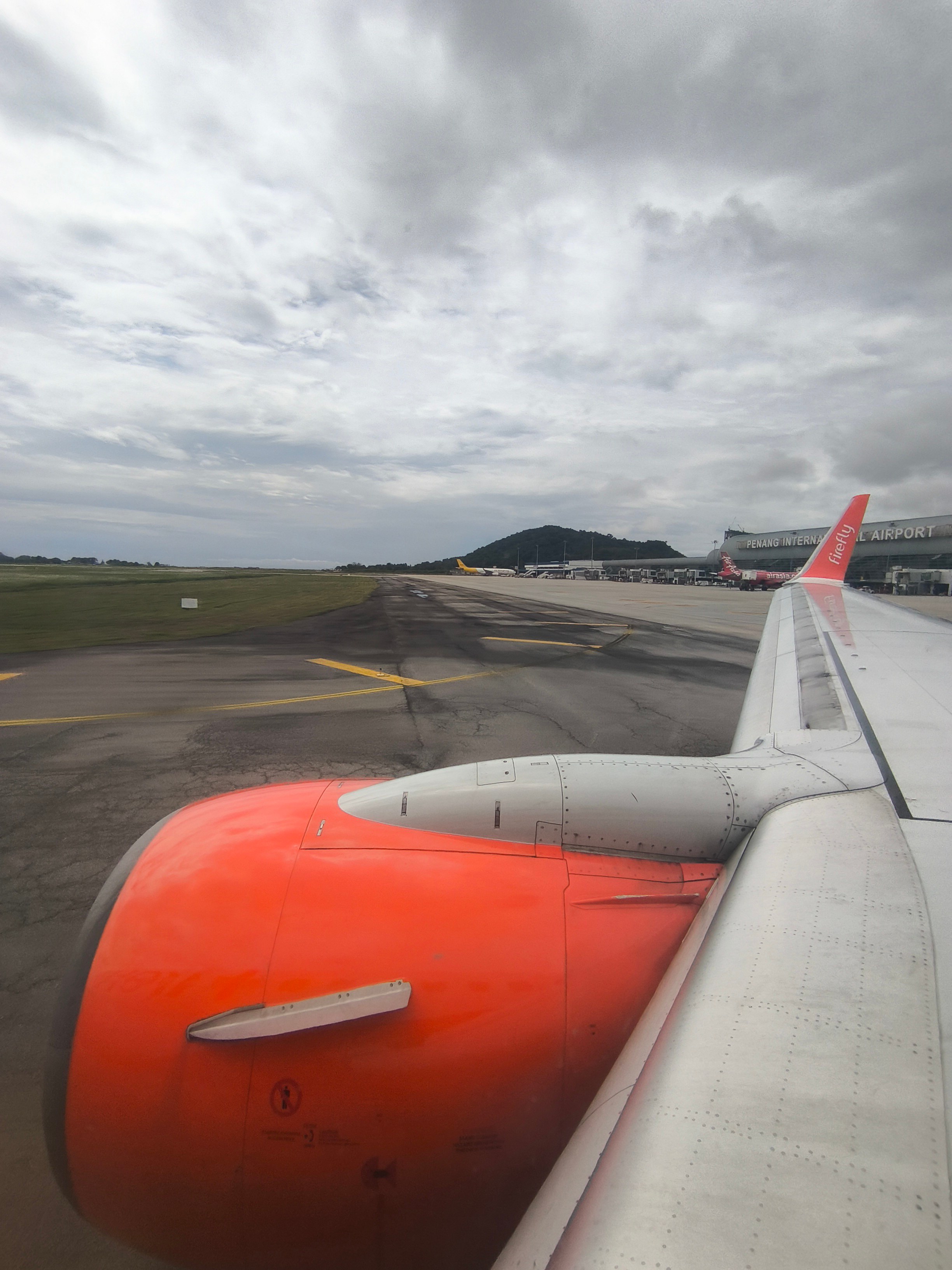 ;ߣ¡ʻ-ө Firefly FY2871 PEN-SZB 737-800