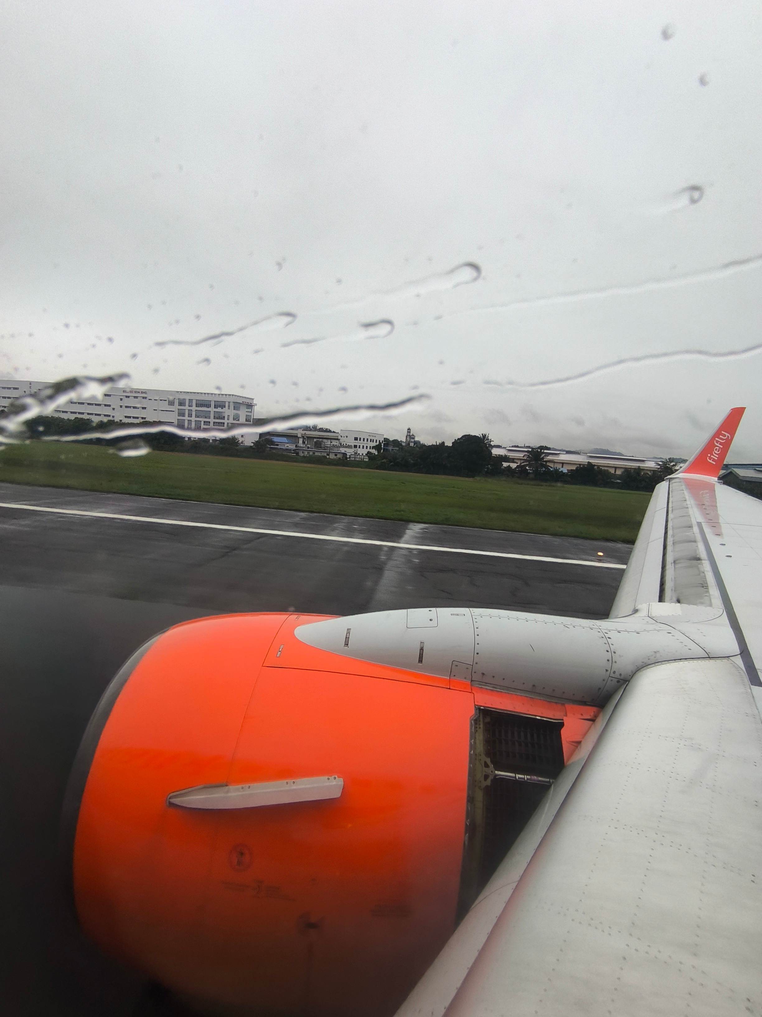 ;ߣ¡ʻ-ө Firefly FY2871 PEN-SZB 737-800