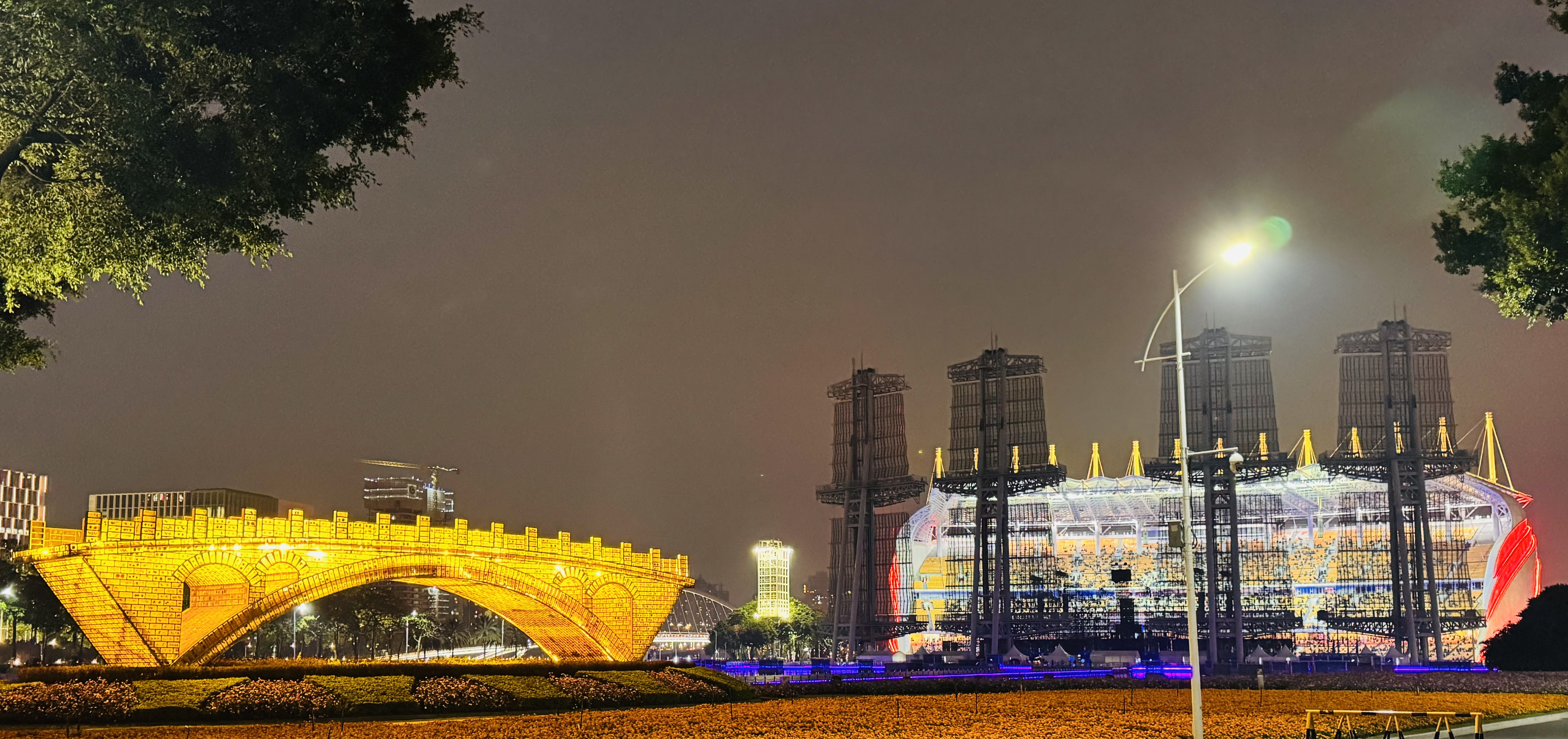 ǧ̲•ҫɳ|ݺɳӢϸƵ(Hotel Indigo Guangzhou Haixinsha)ס