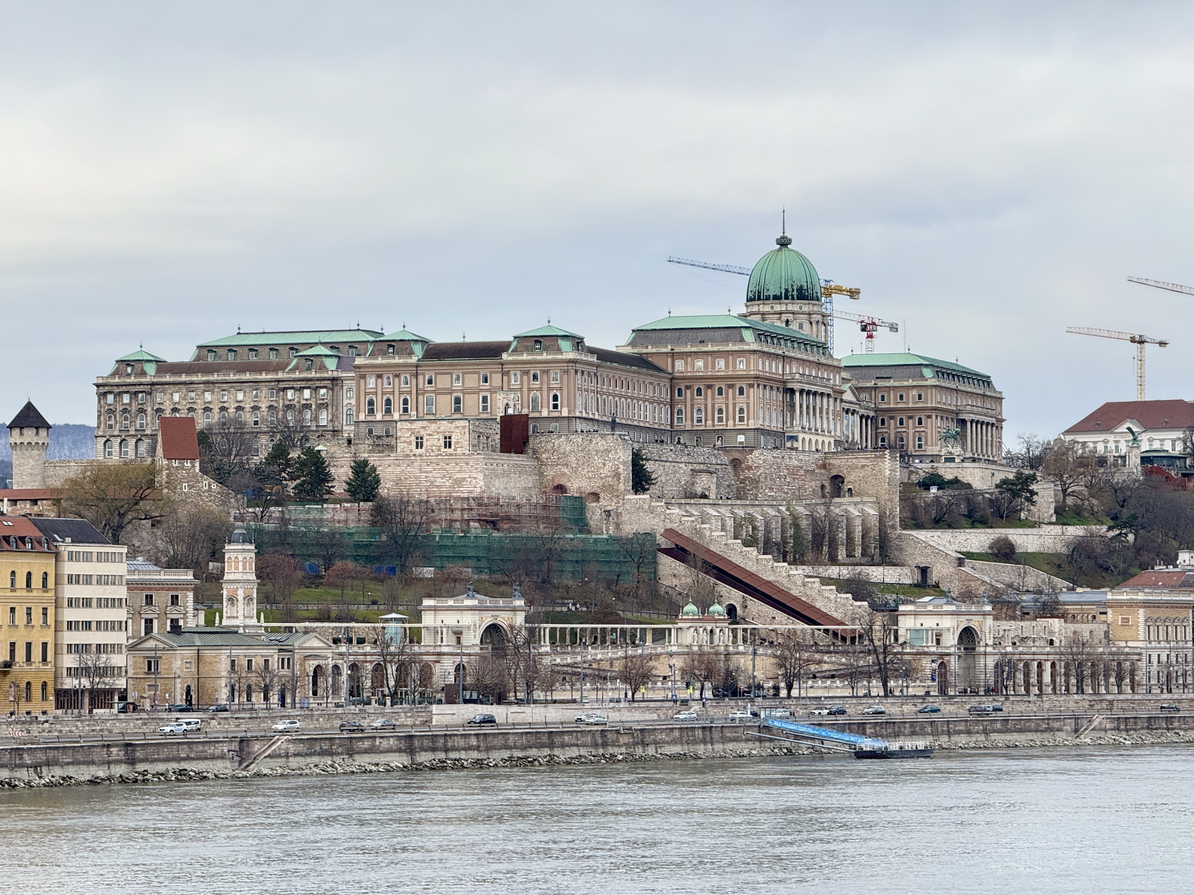 Millennium Court, Budapest | ˹Ԣ