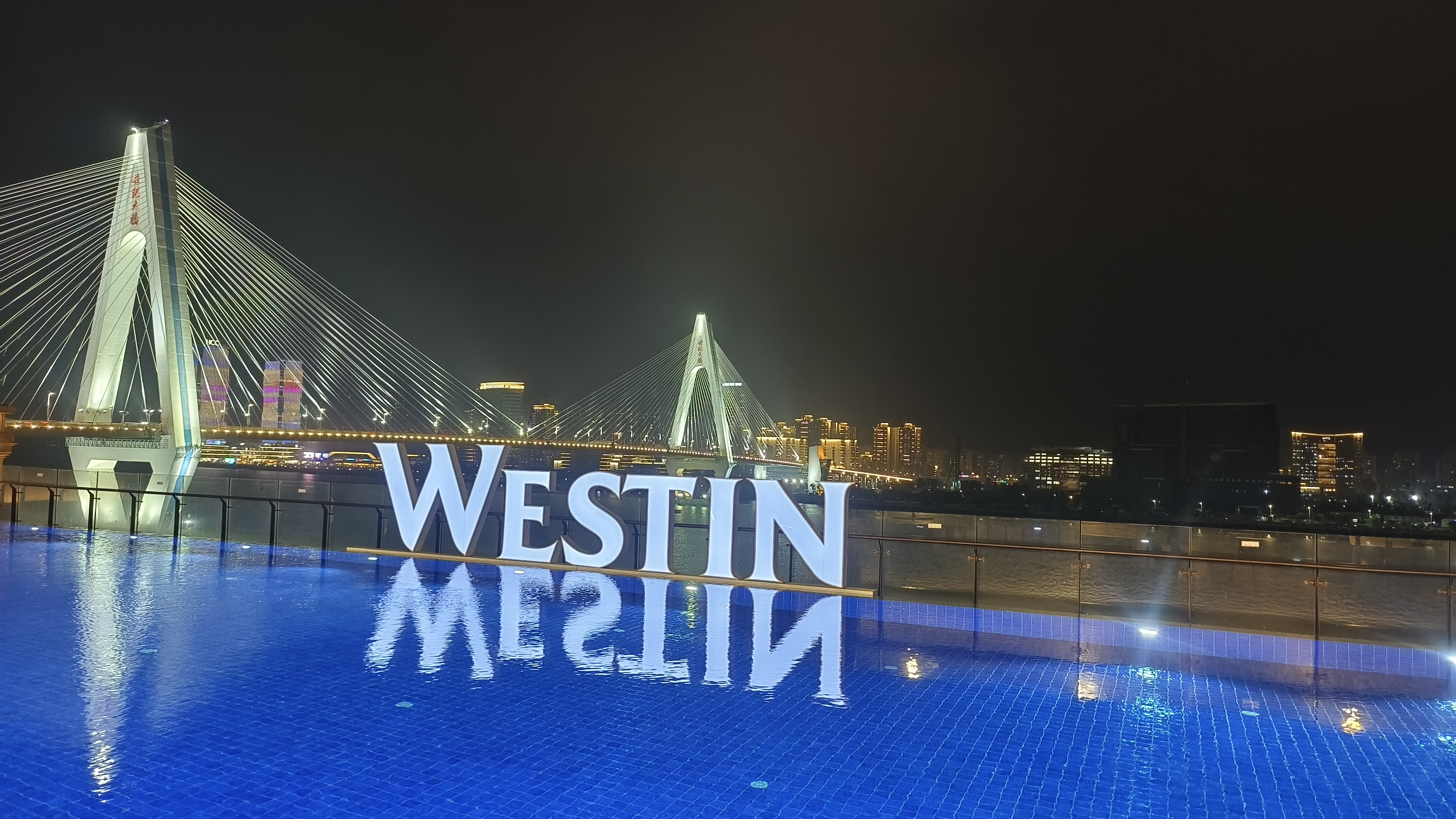 ھCλ-Westin ׷