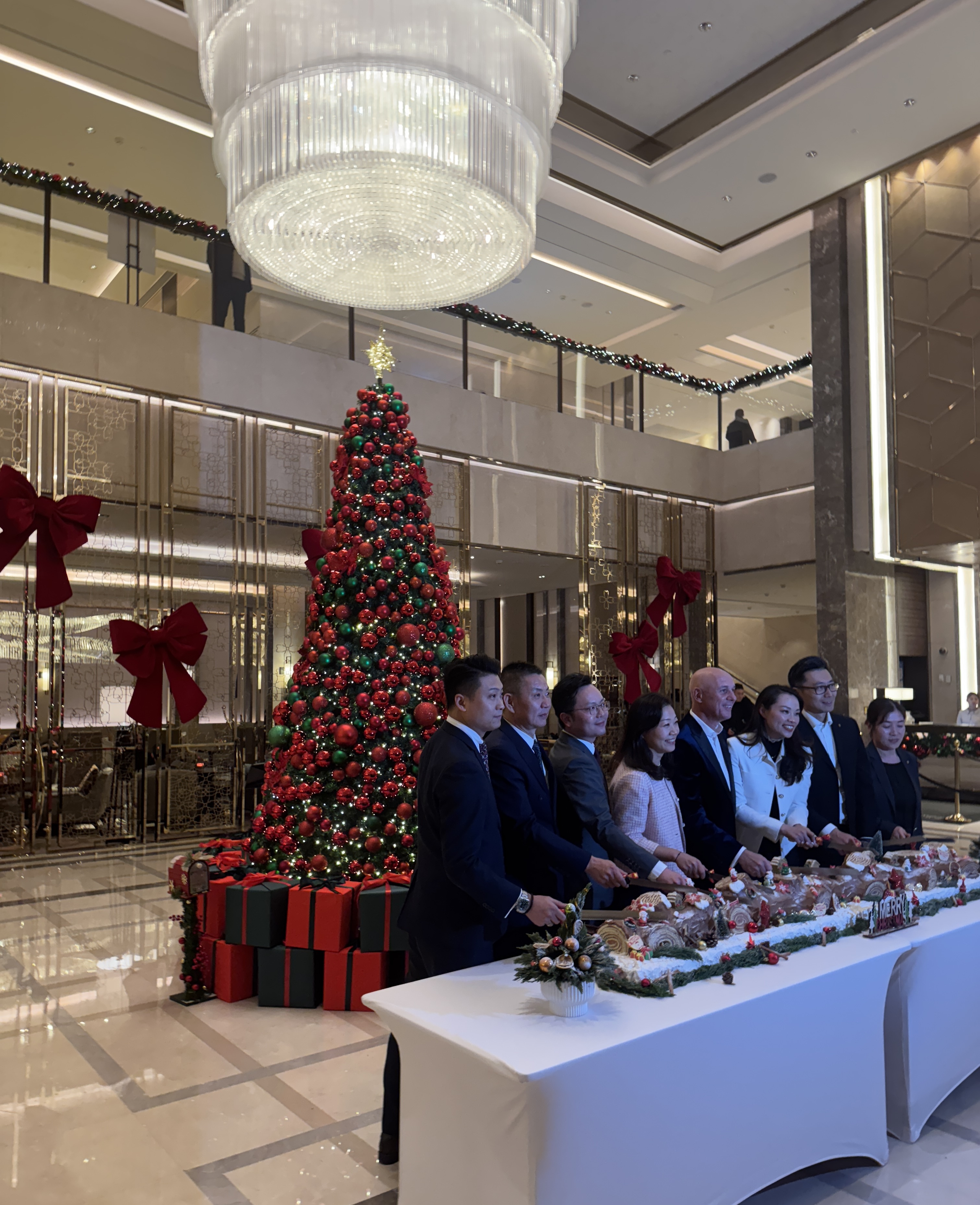 142Ϻһչ޼ʾƵ/InterContinental shanghai necc 🎄