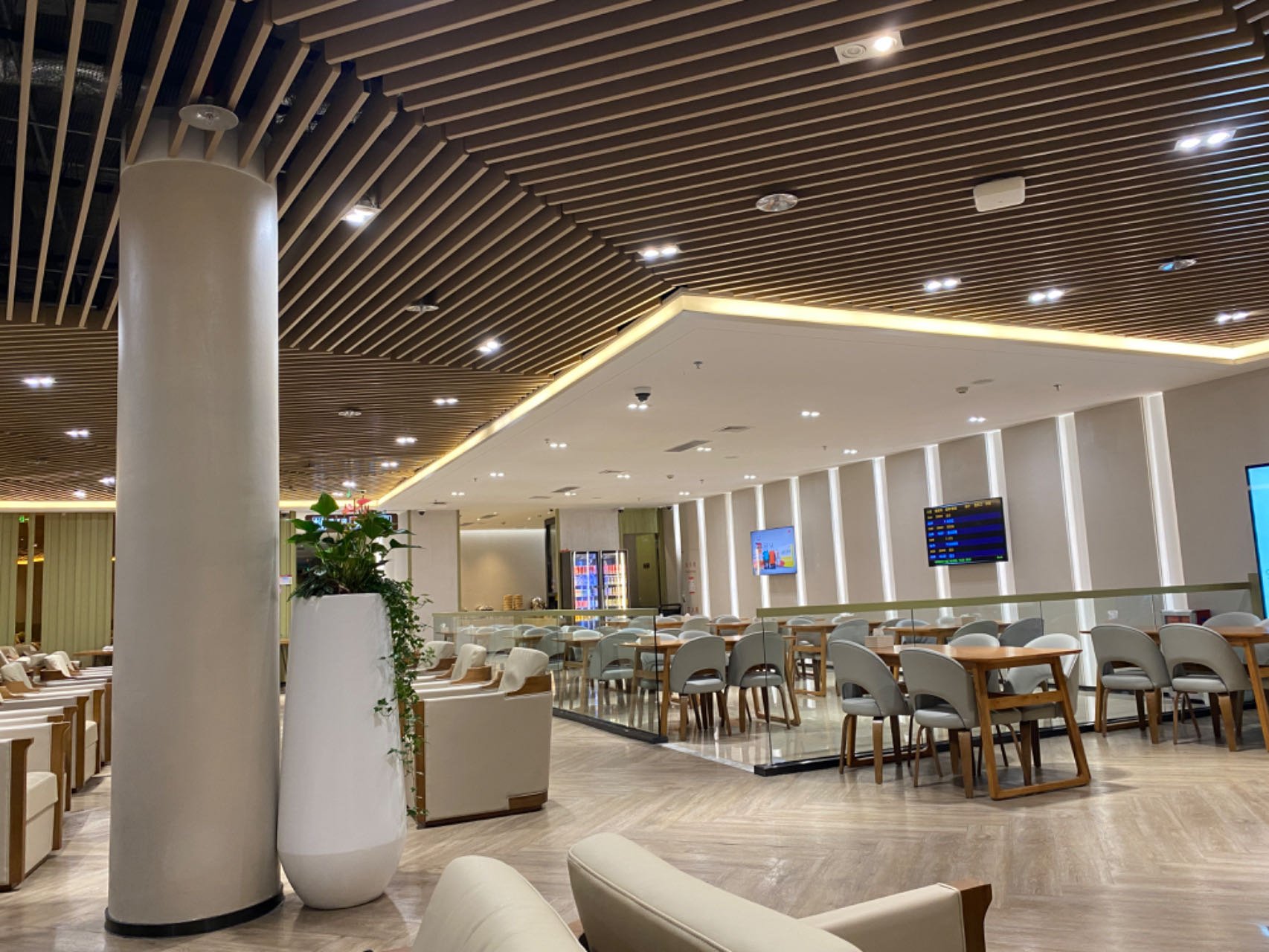 ڱʻ 3 վ¥ | Shenzhen Baoan International Guest Lounge