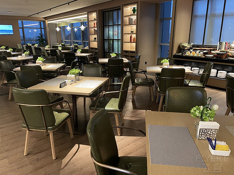 福建：三明：三明三元希尔顿欢朋酒店，很不错   永安桃源洞和鳞隐石林攻略