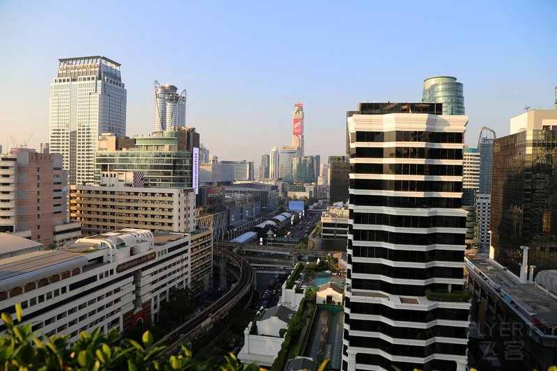Bangkok--Waldorf Astoria Bangkok Suite (7).JPG