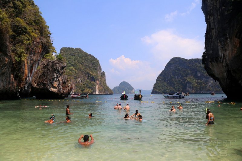 Krabi--Hong Island Tour (60).JPG