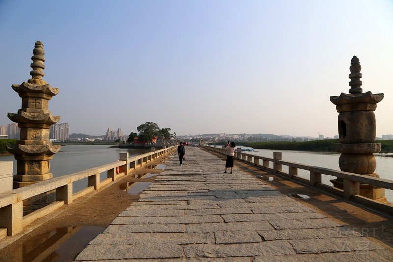 Quanzhou--Luoyang Bridge (5).JPG