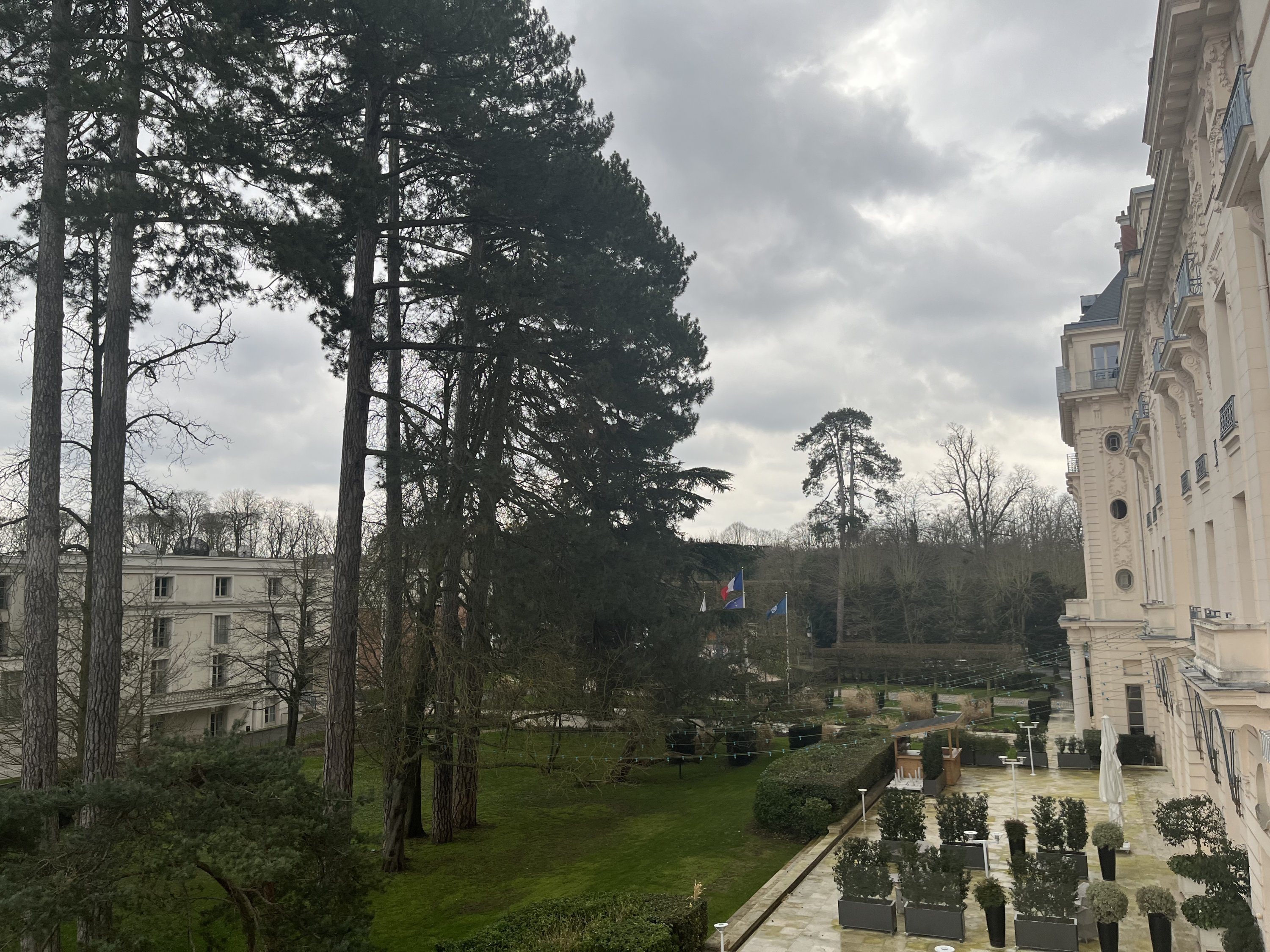 ڻʹ԰ŷʽƵ Waldorf Astoria Versailles-Trianon Place