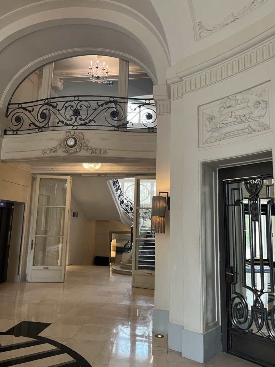 ڻʹ԰ŷʽƵ Waldorf Astoria Versailles-Trianon Place